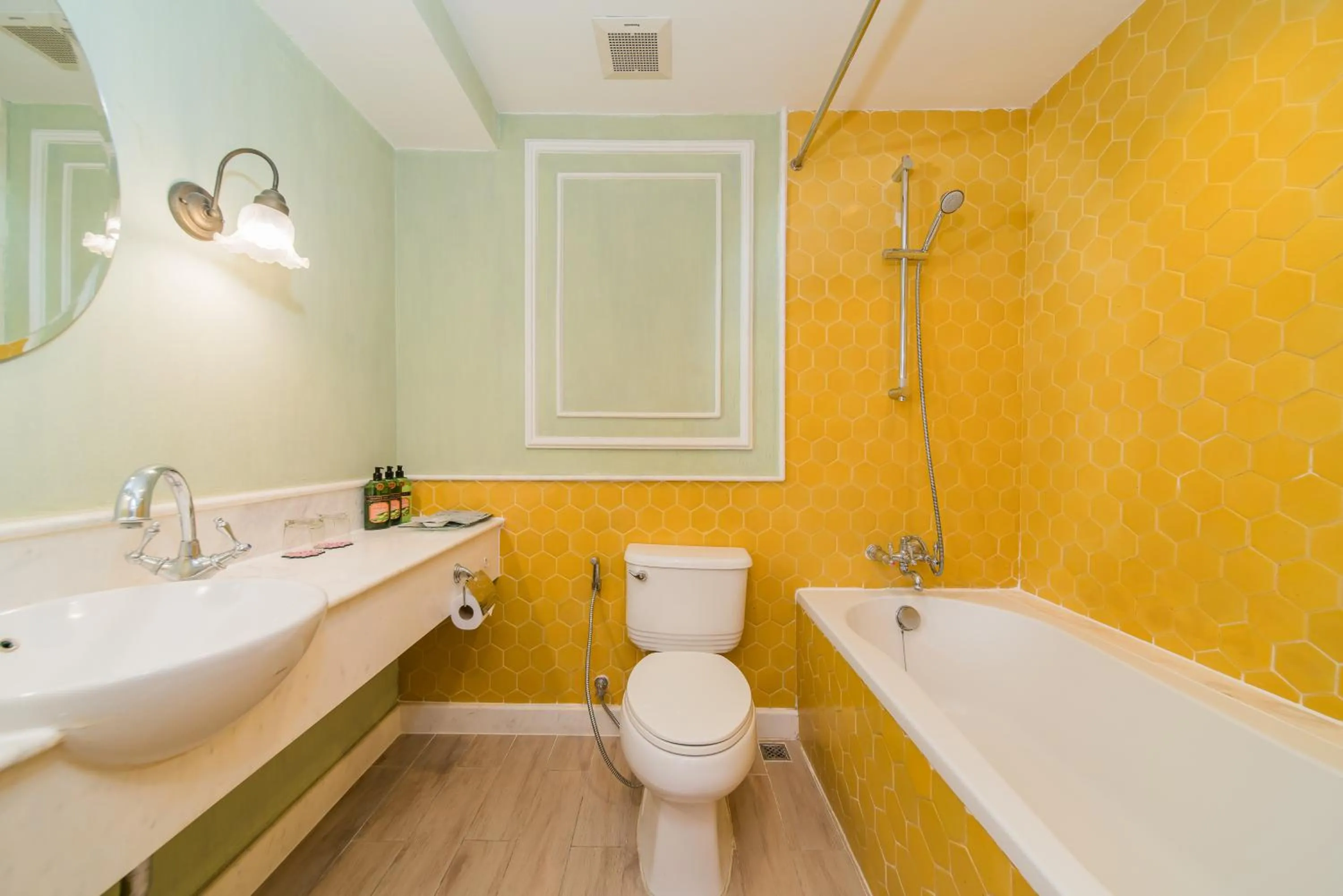 Toilet in La Petite Salil Sukhumvit 11