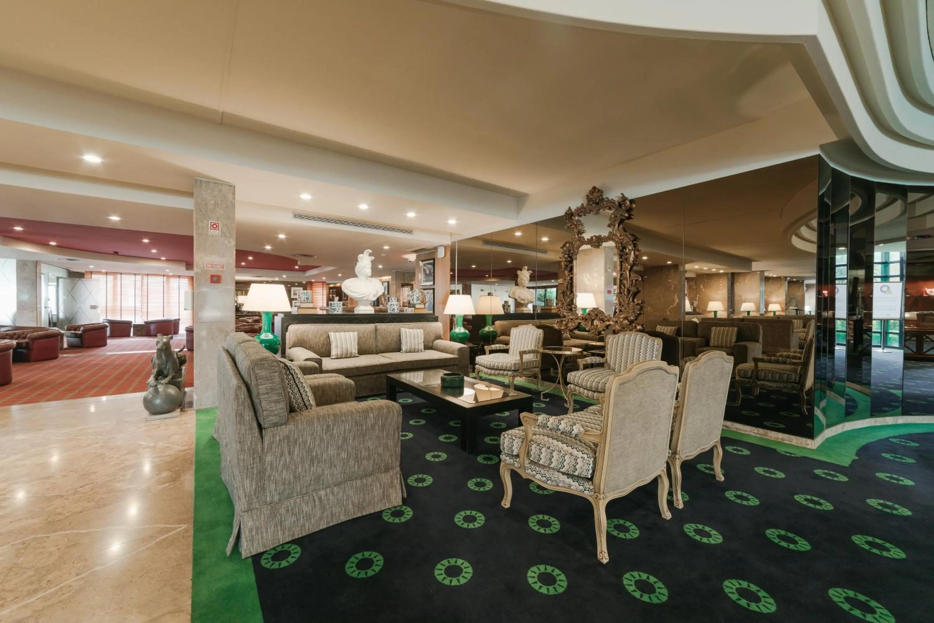 Lounge or bar in Hotel Solverde Spa and Wellness Center