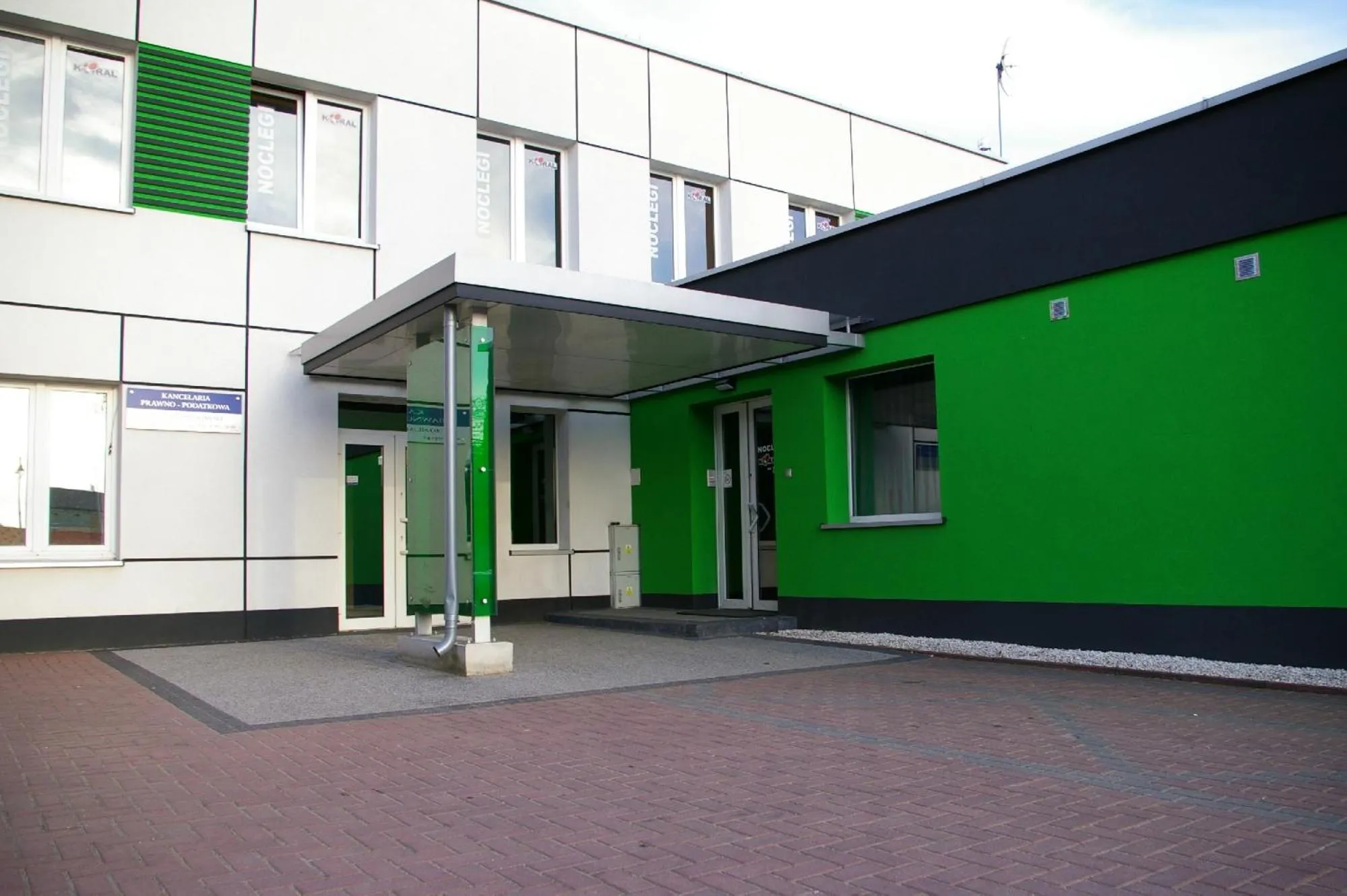 Facade/entrance in Pokoje Goscinne Koral