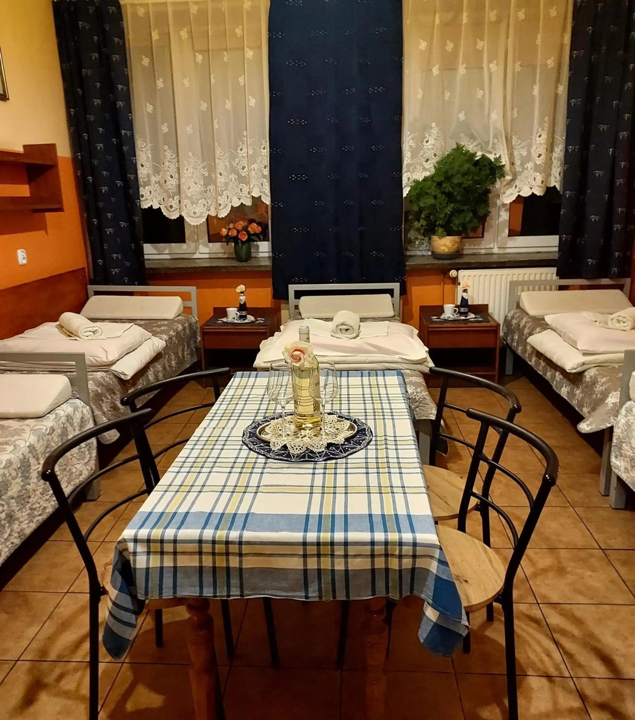 Family Room - single occupancy in Pokoje Goscinne Koral Family Room - single occupancy in Pokoje Goscinne Koral