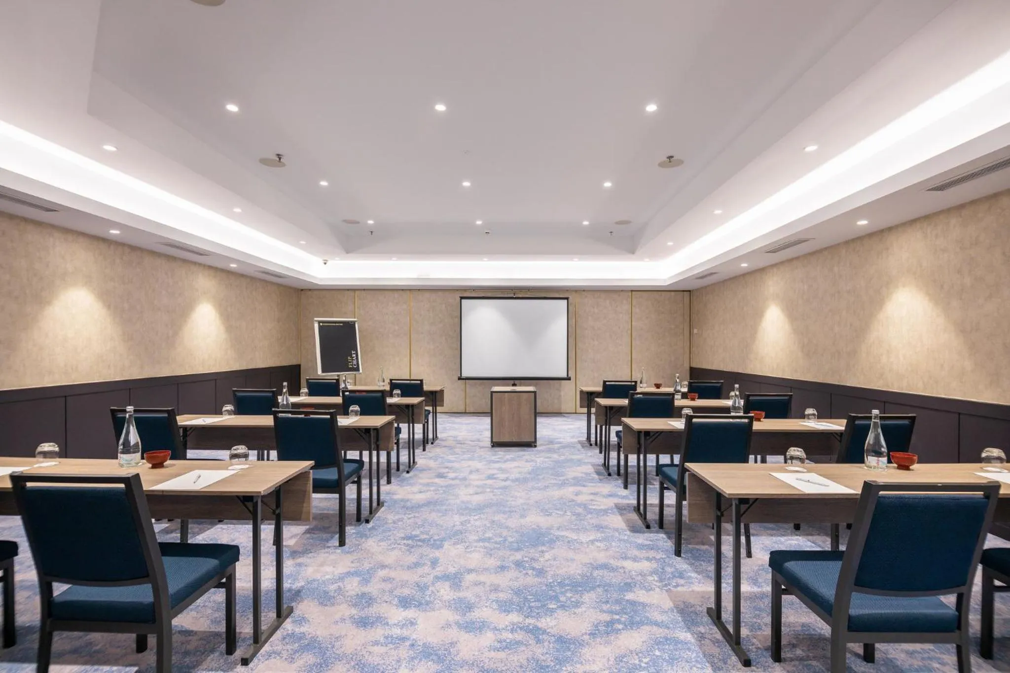 Meeting/conference room in InterContinental Lisbon by IHG