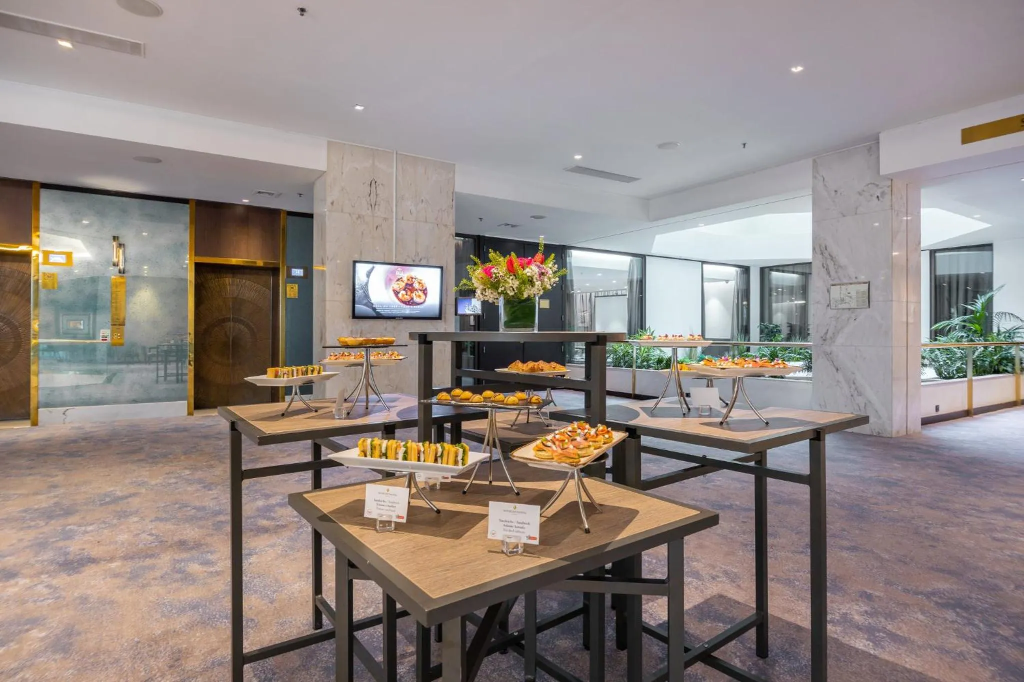 Meeting/conference room in InterContinental Lisbon by IHG