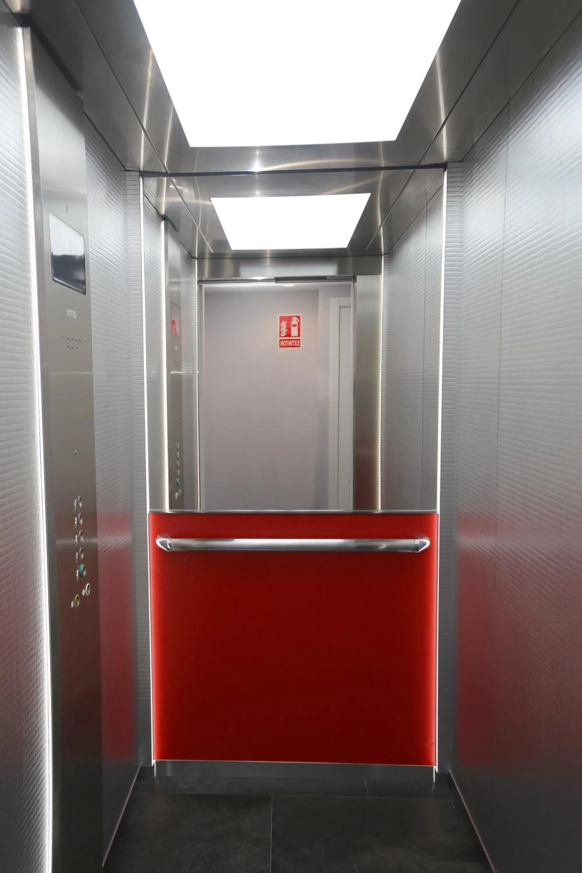 Property building in Viviendas Oviedo Catedral