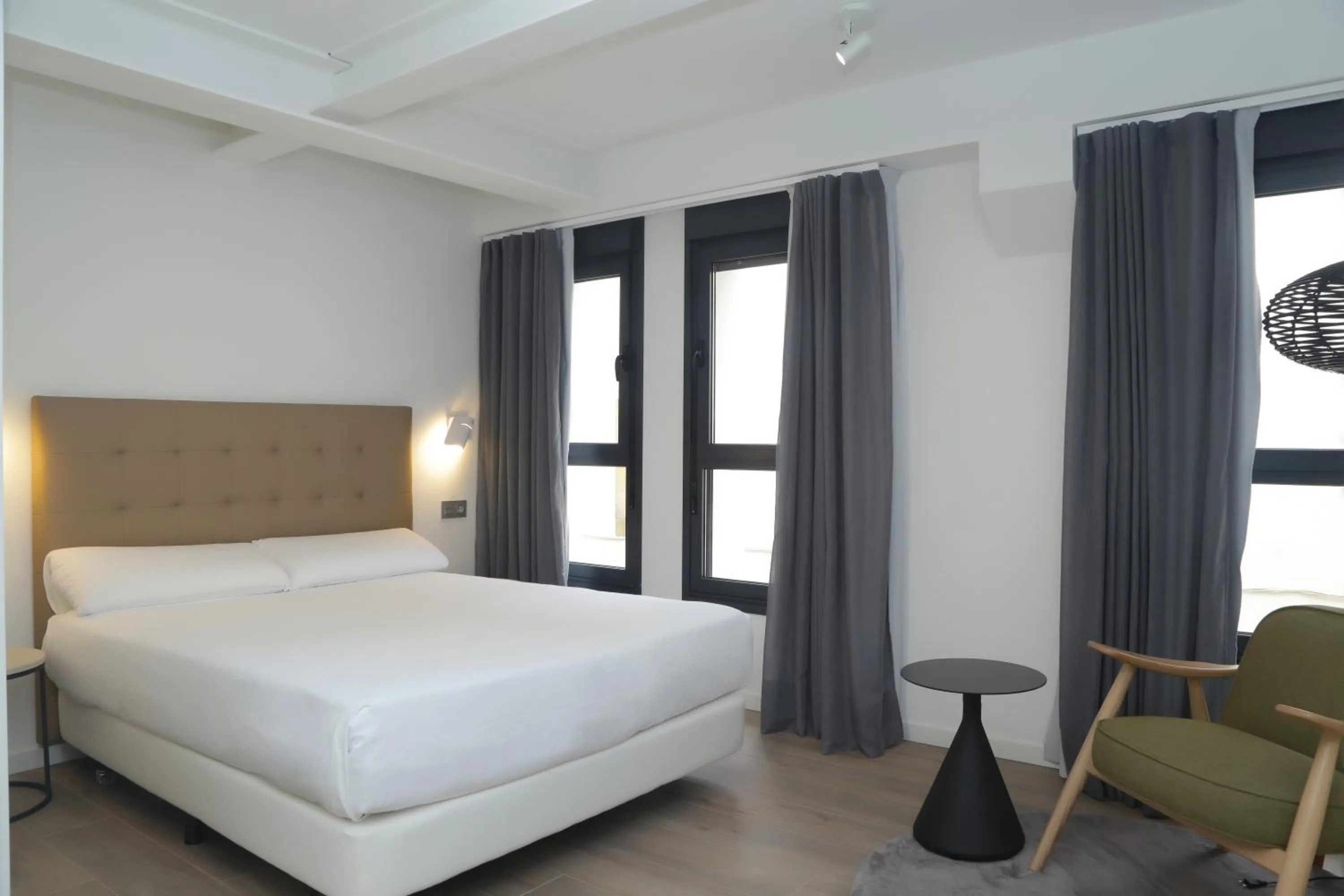 Bedroom, Bed in Viviendas Oviedo Catedral