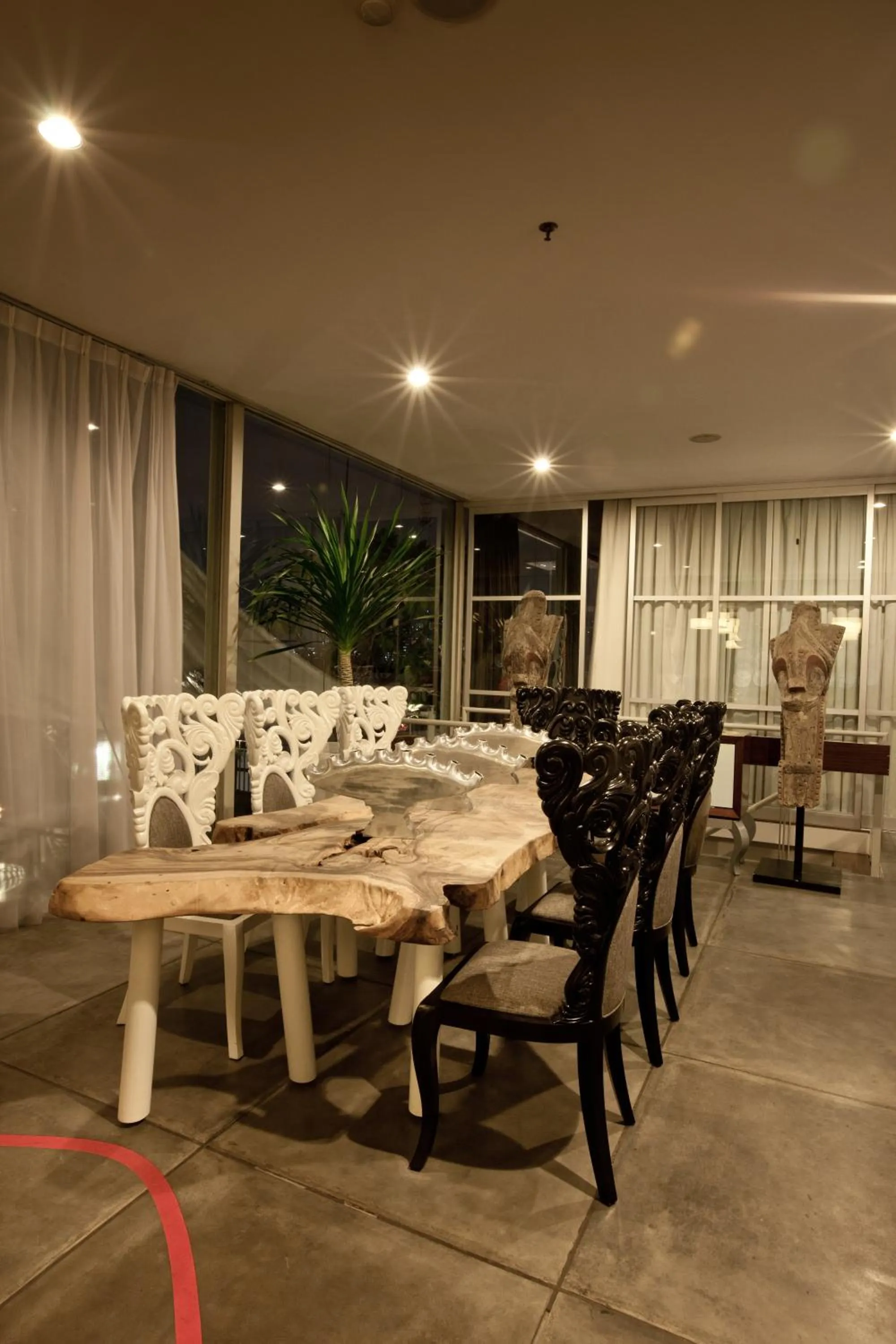 Dining area in Kemang Icon