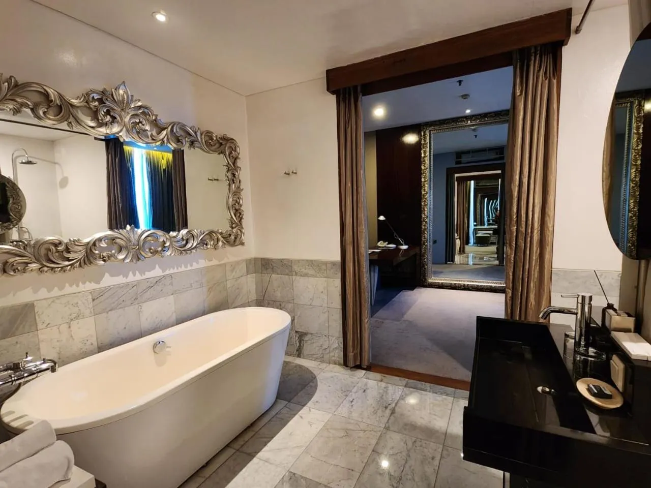 Bath in Kemang Icon