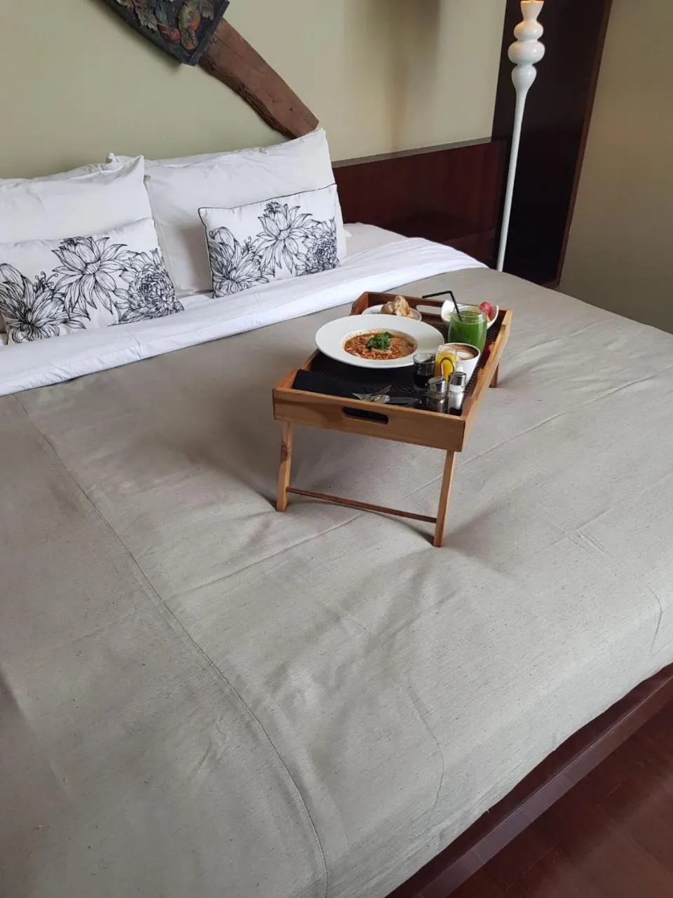 Food and drinks, Bed in Kemang Icon