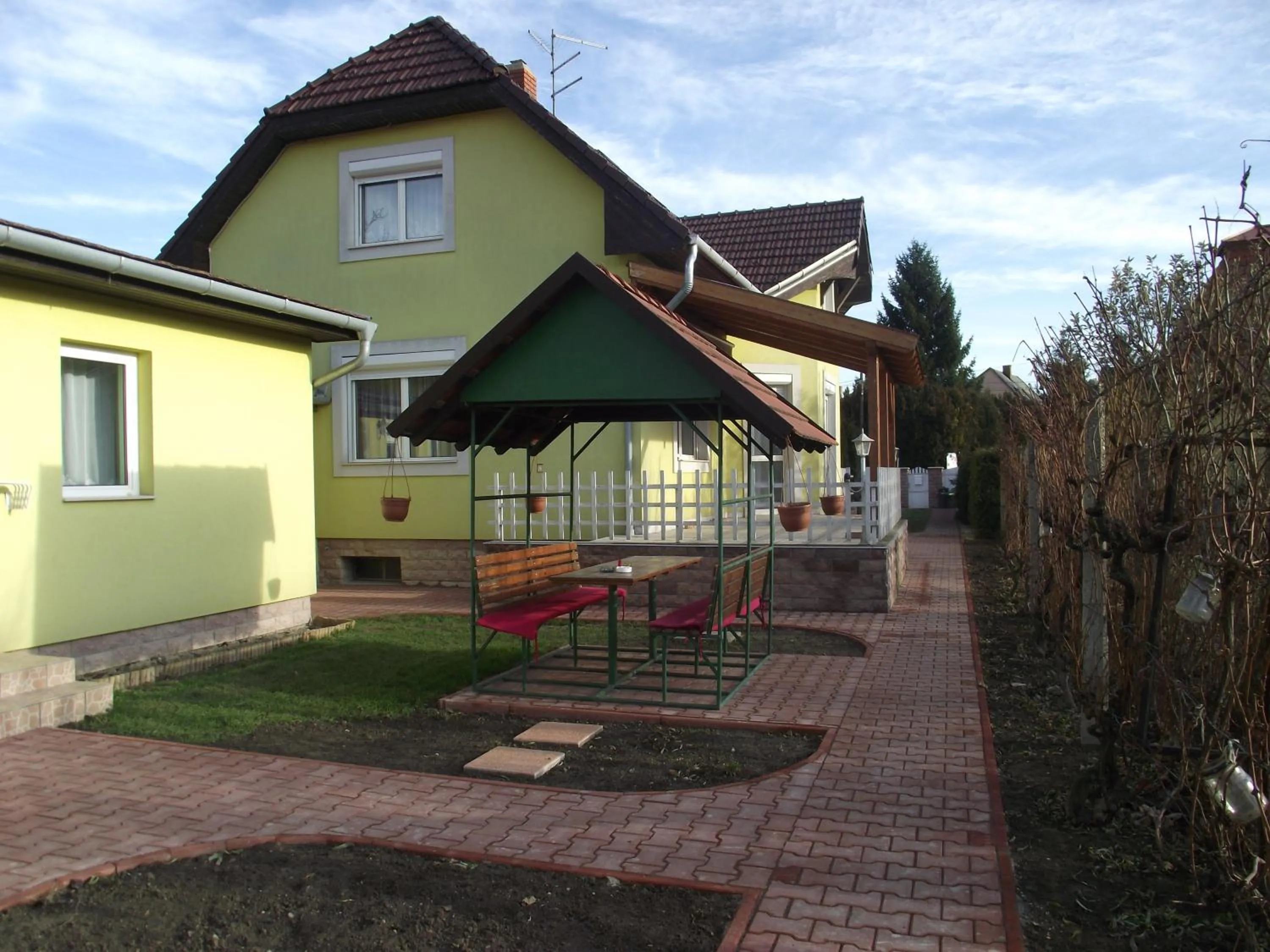 Garden view in Apartman Kaszás Garden