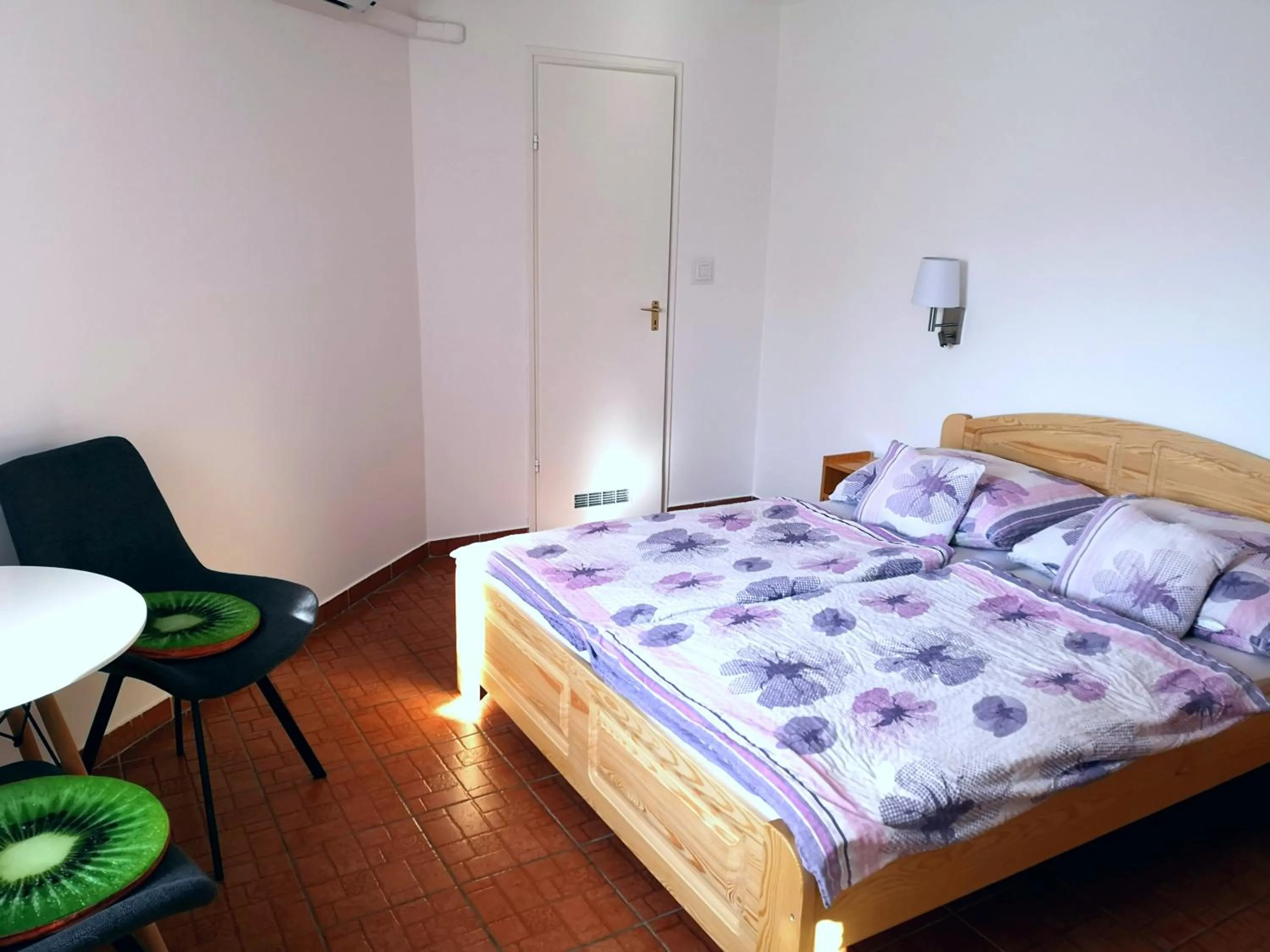 Bedroom, Bed in Apartman Kaszás Garden