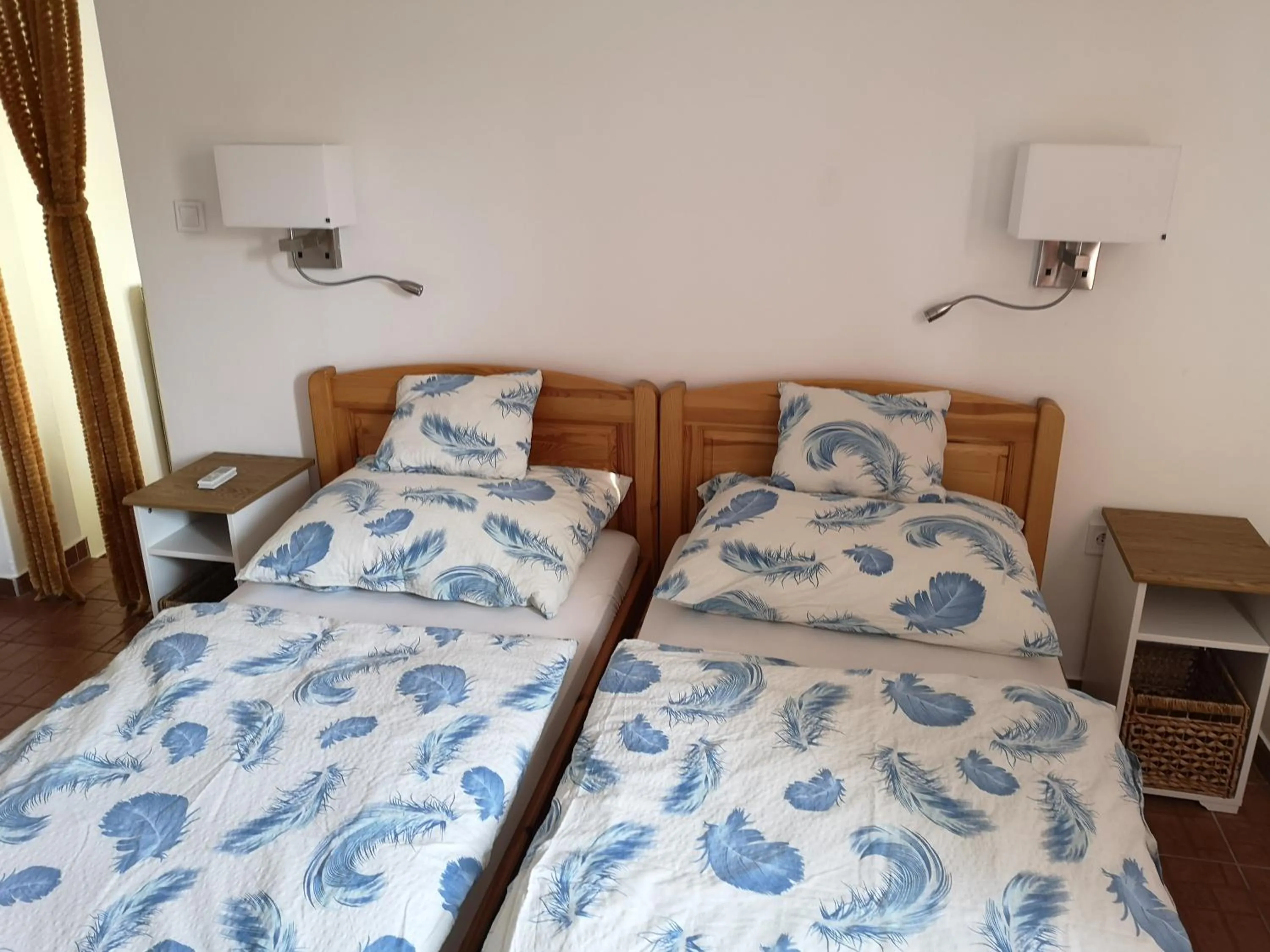 Spa and wellness centre/facilities, Bed in Apartman Kaszás Garden