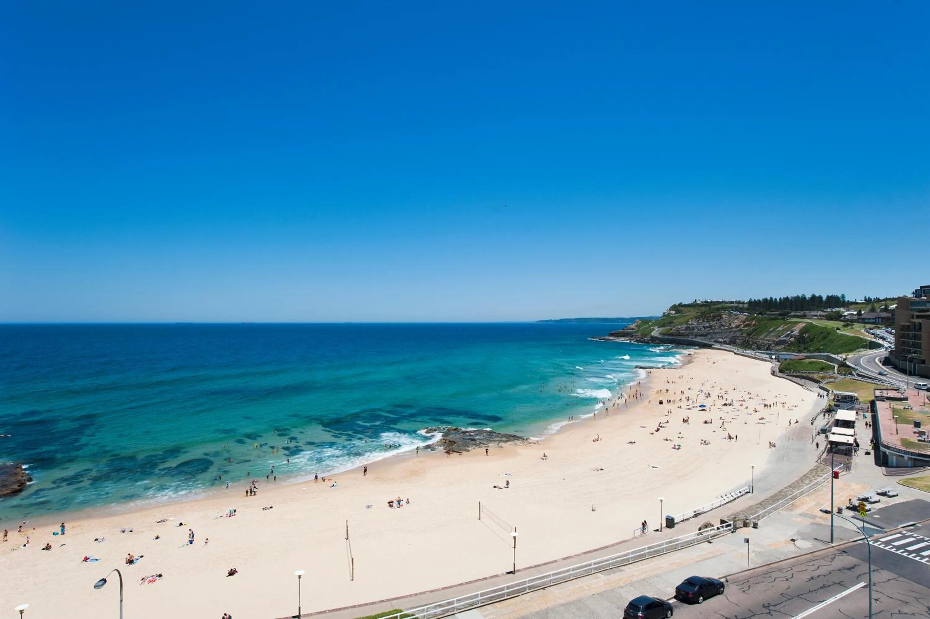 Day in Noah's On the Beach