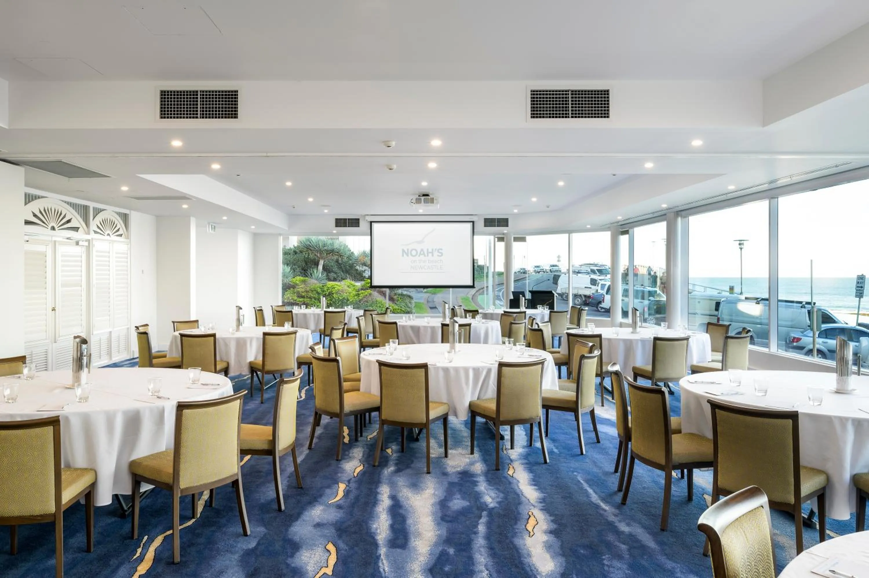 Banquet/Function facilities in Noah's On the Beach