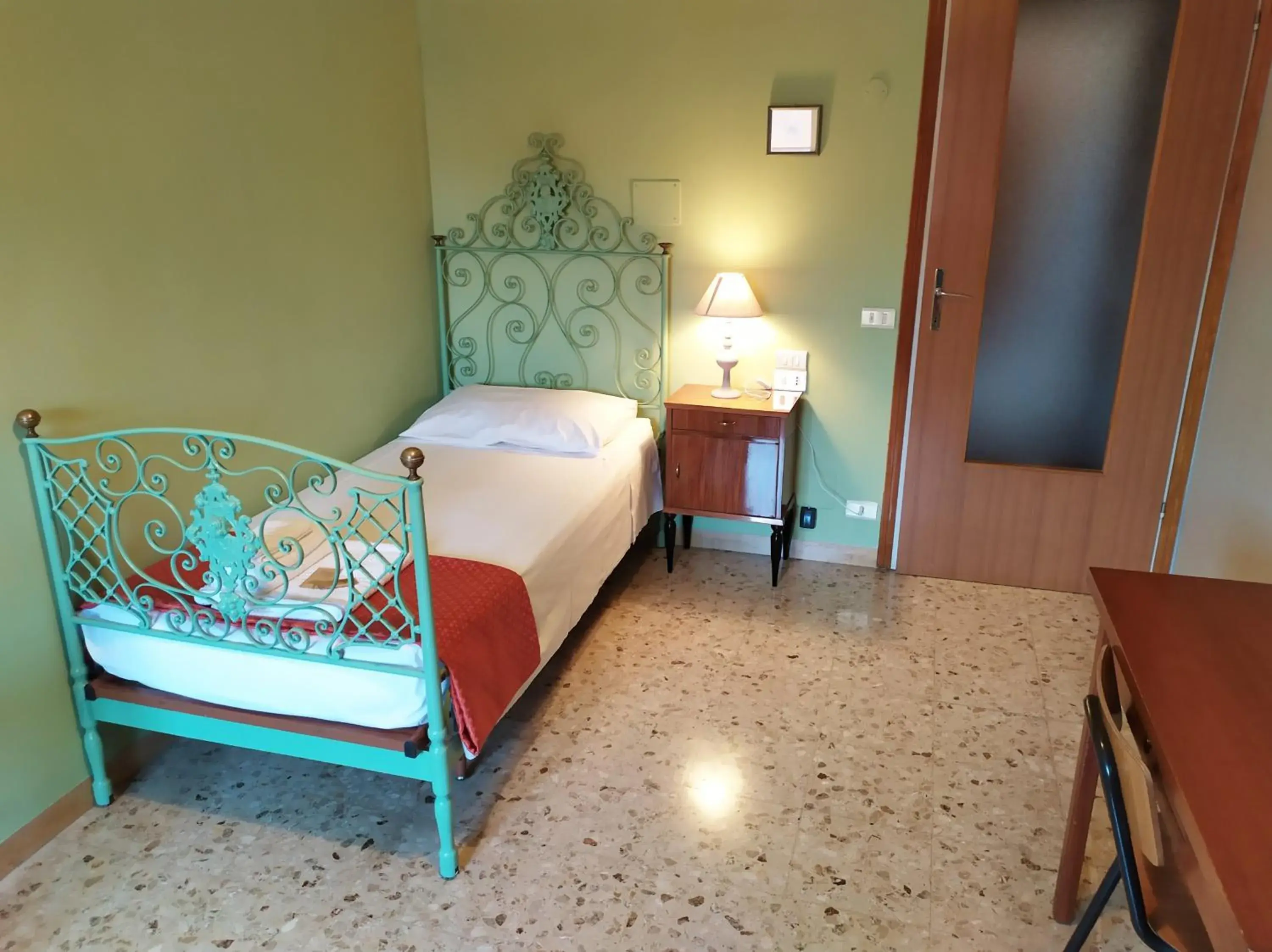Single Room - single occupancy in Ostello delle cartiere Single Room - single occupancy in Ostello delle cartiere