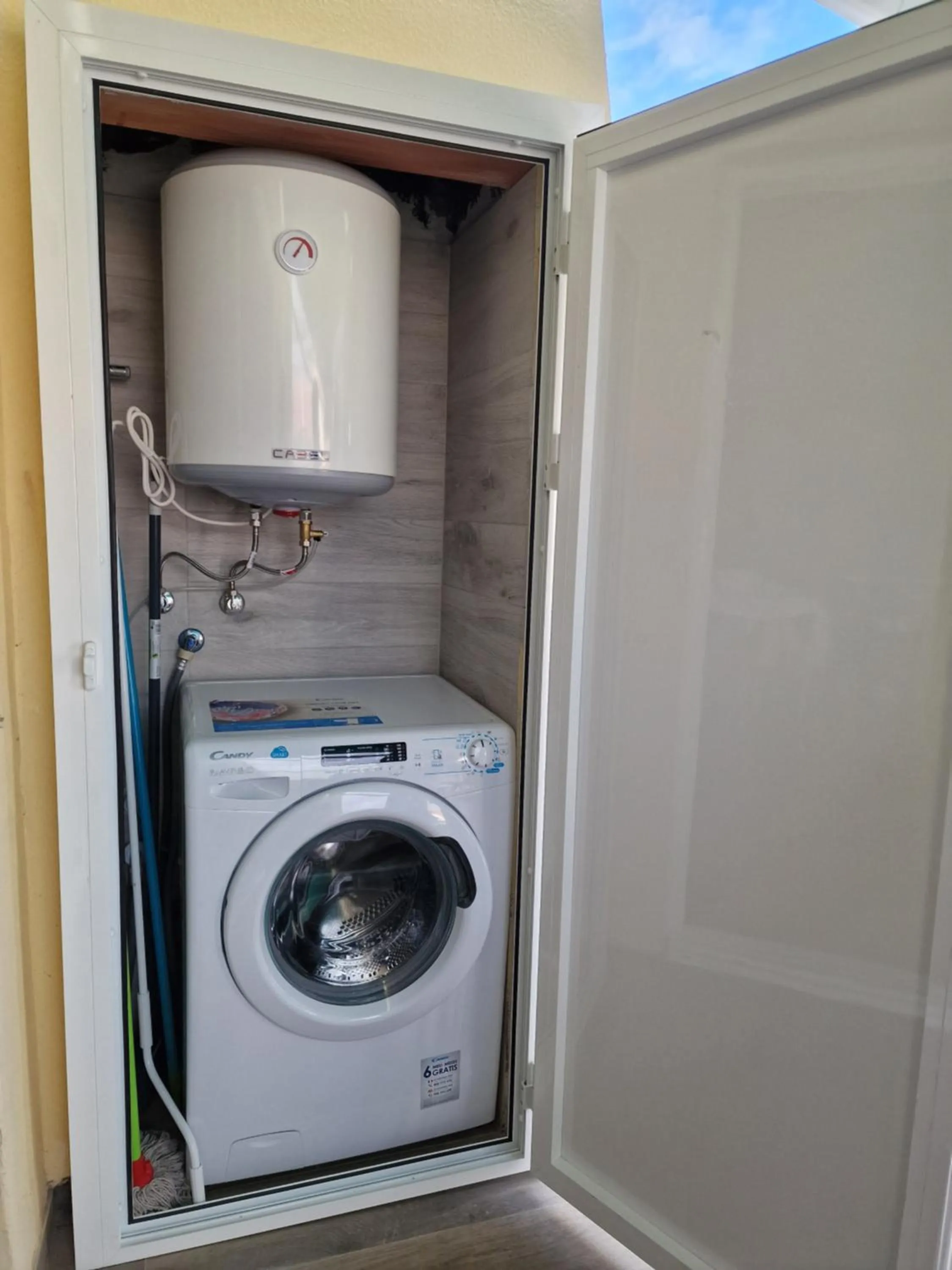 washing machine in Mareverde