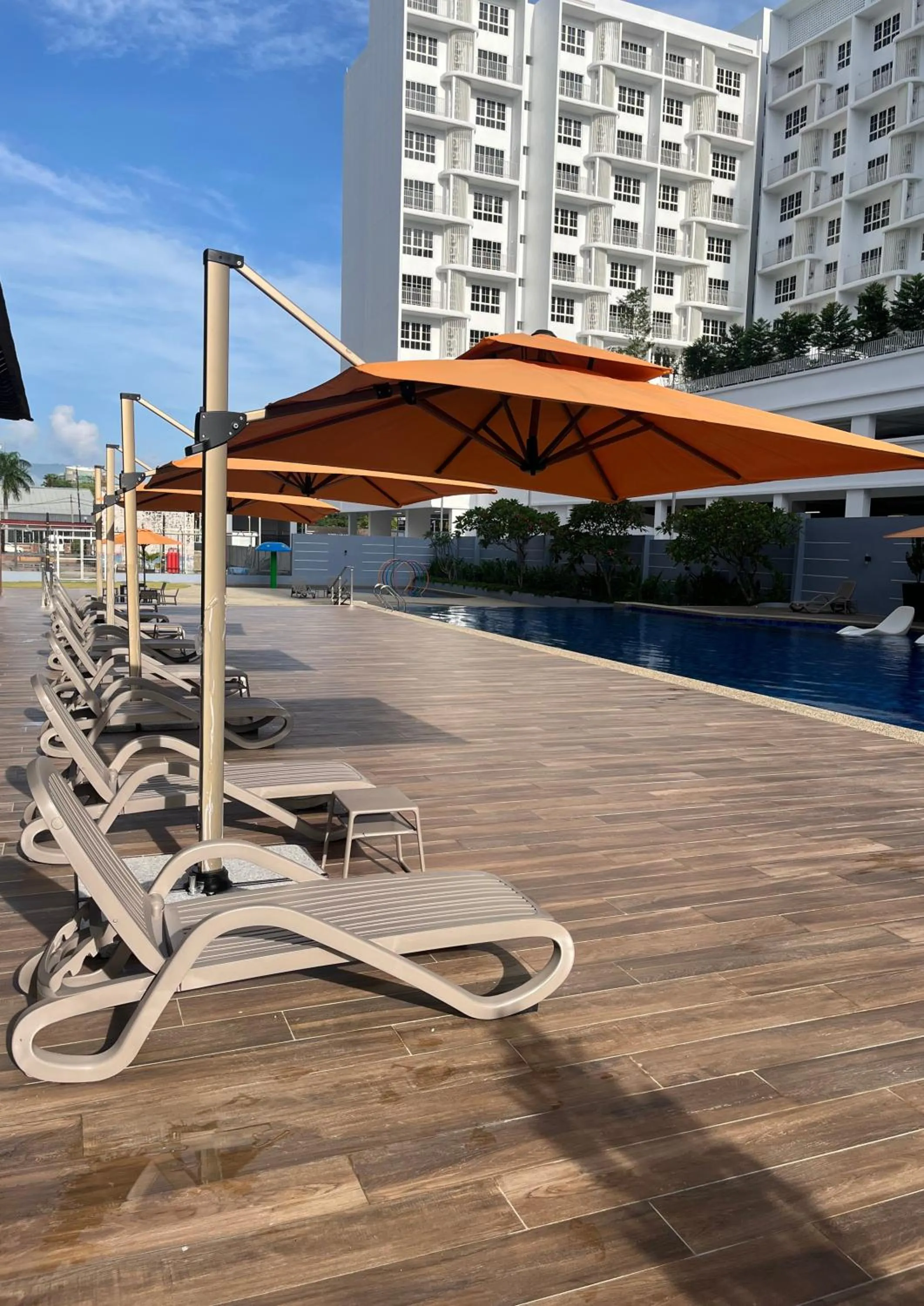 Swimming pool in Impiana Hotel Ipoh