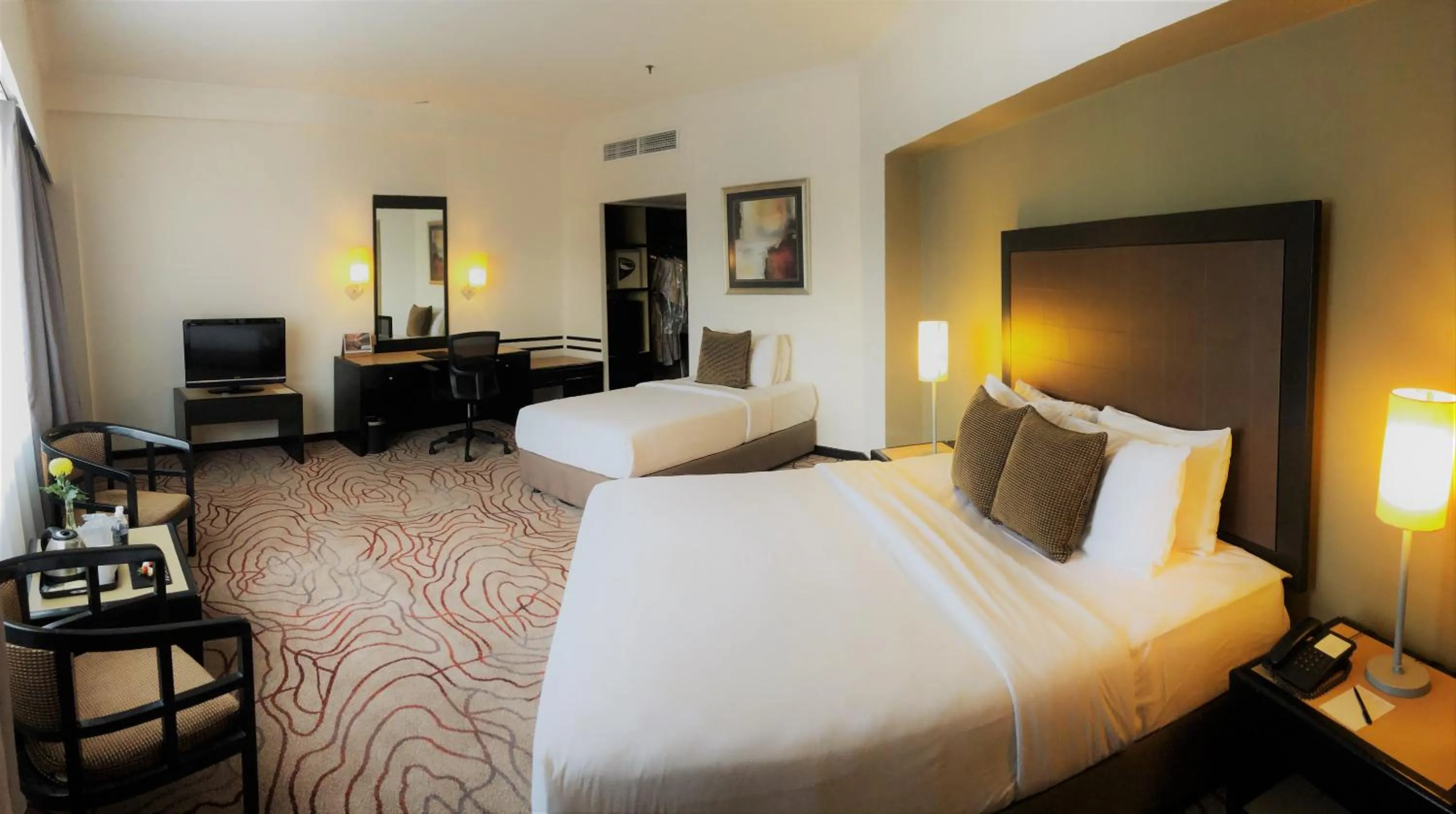 Photo of the whole room, Bed in Impiana Hotel Ipoh
