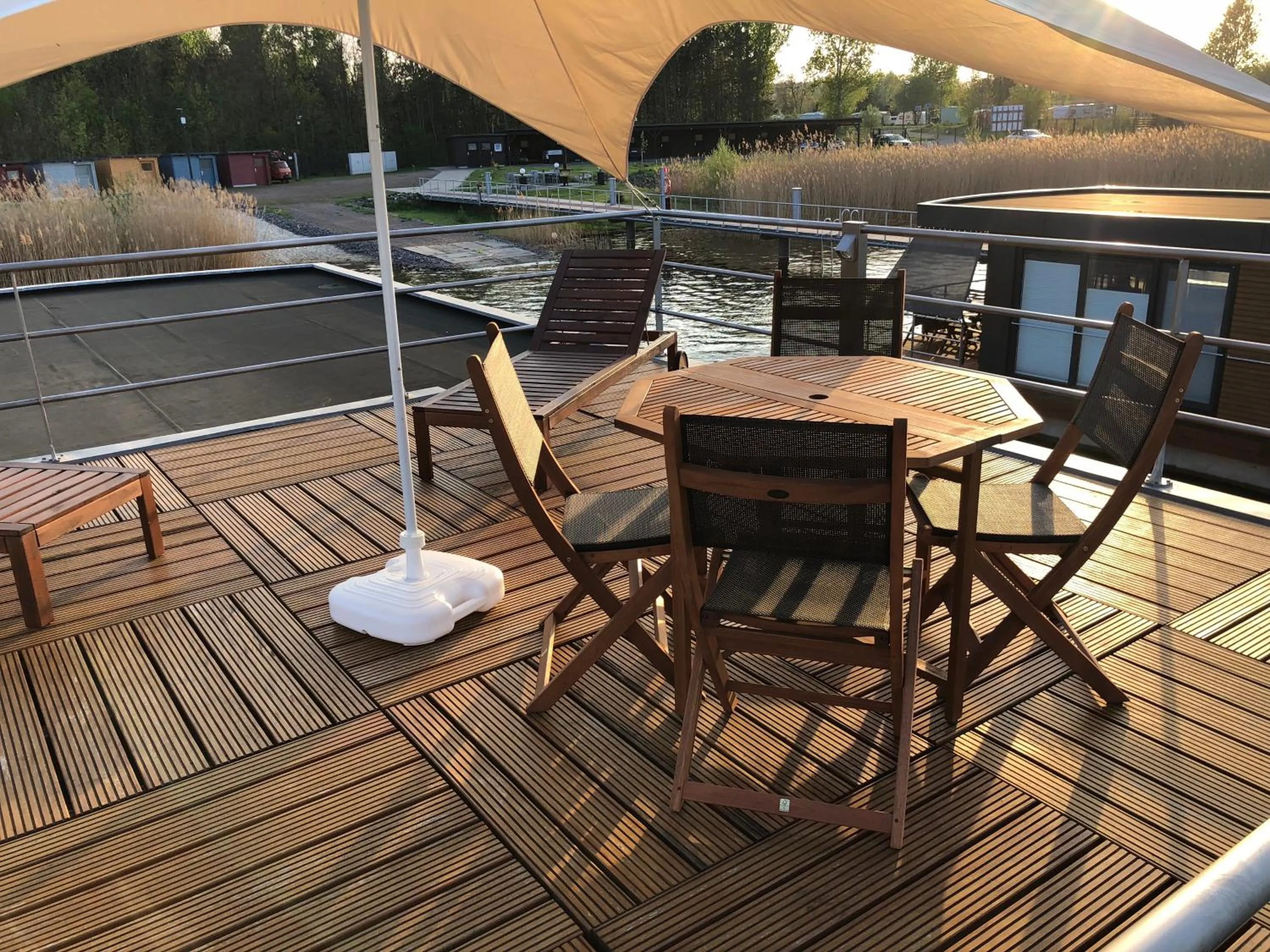 Balcony/Terrace in Hausboot Harmonie