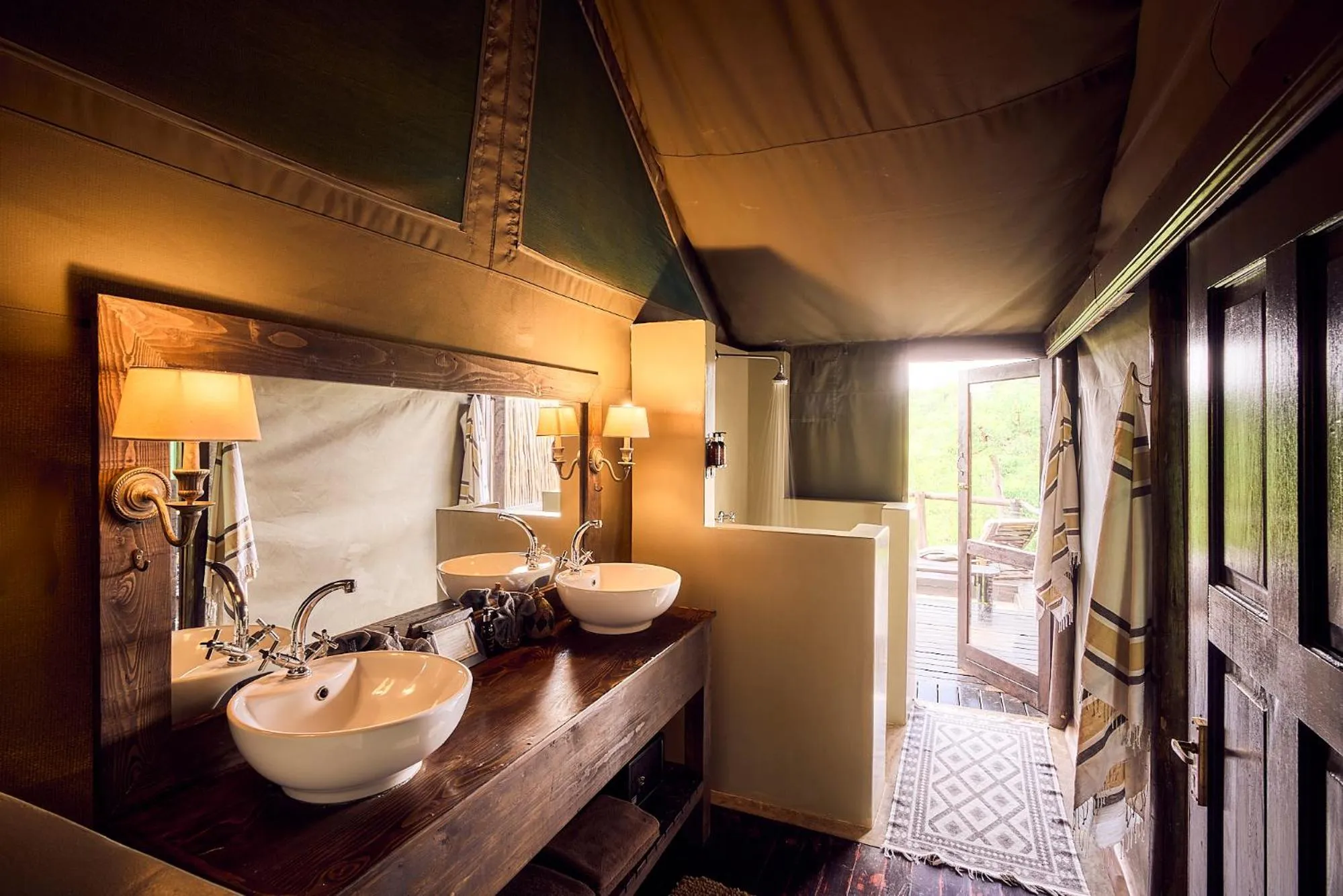 Bathroom in Parsons Hilltop Safari Camp