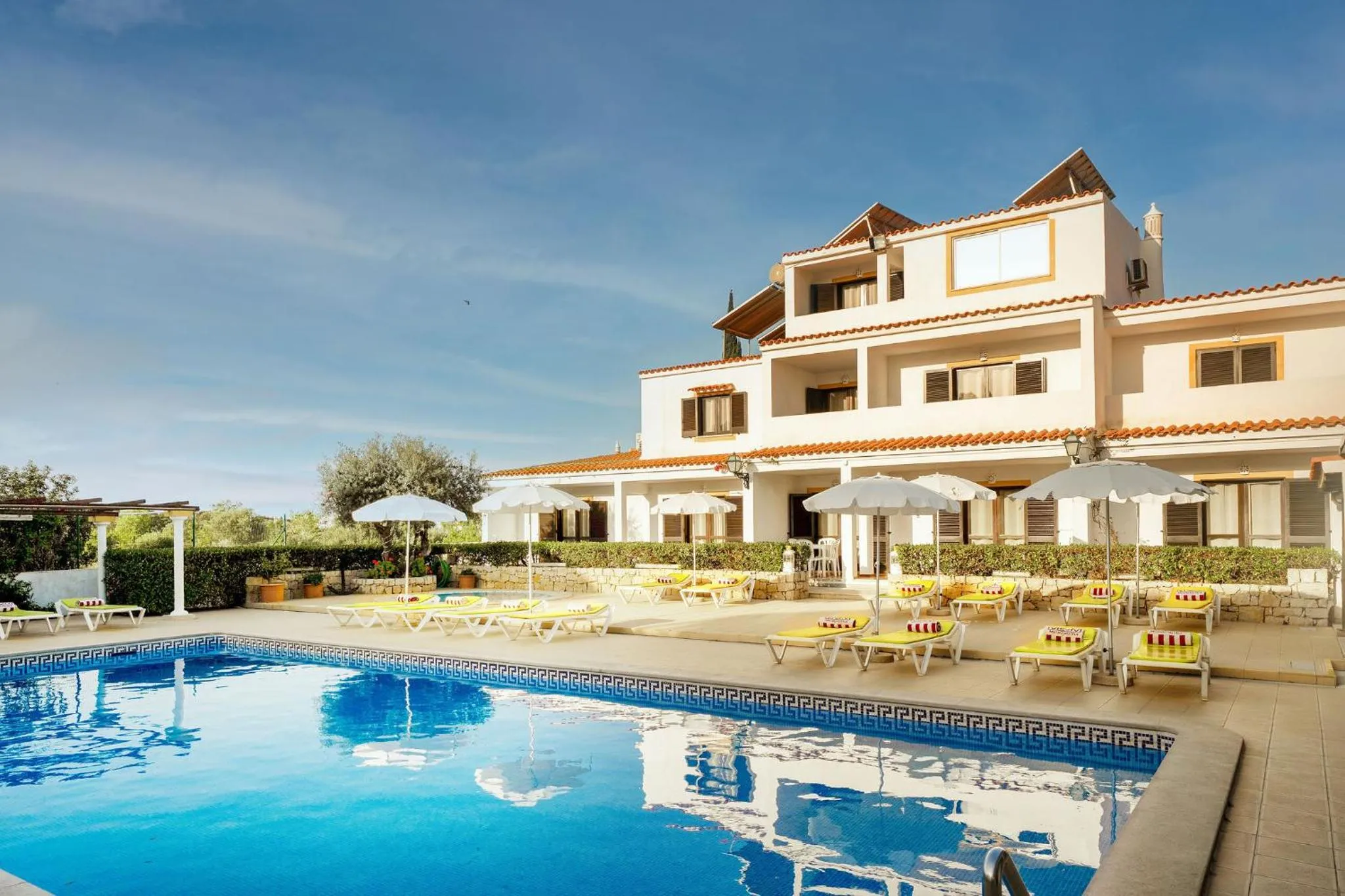 Property building in Muthu Balaia Sol