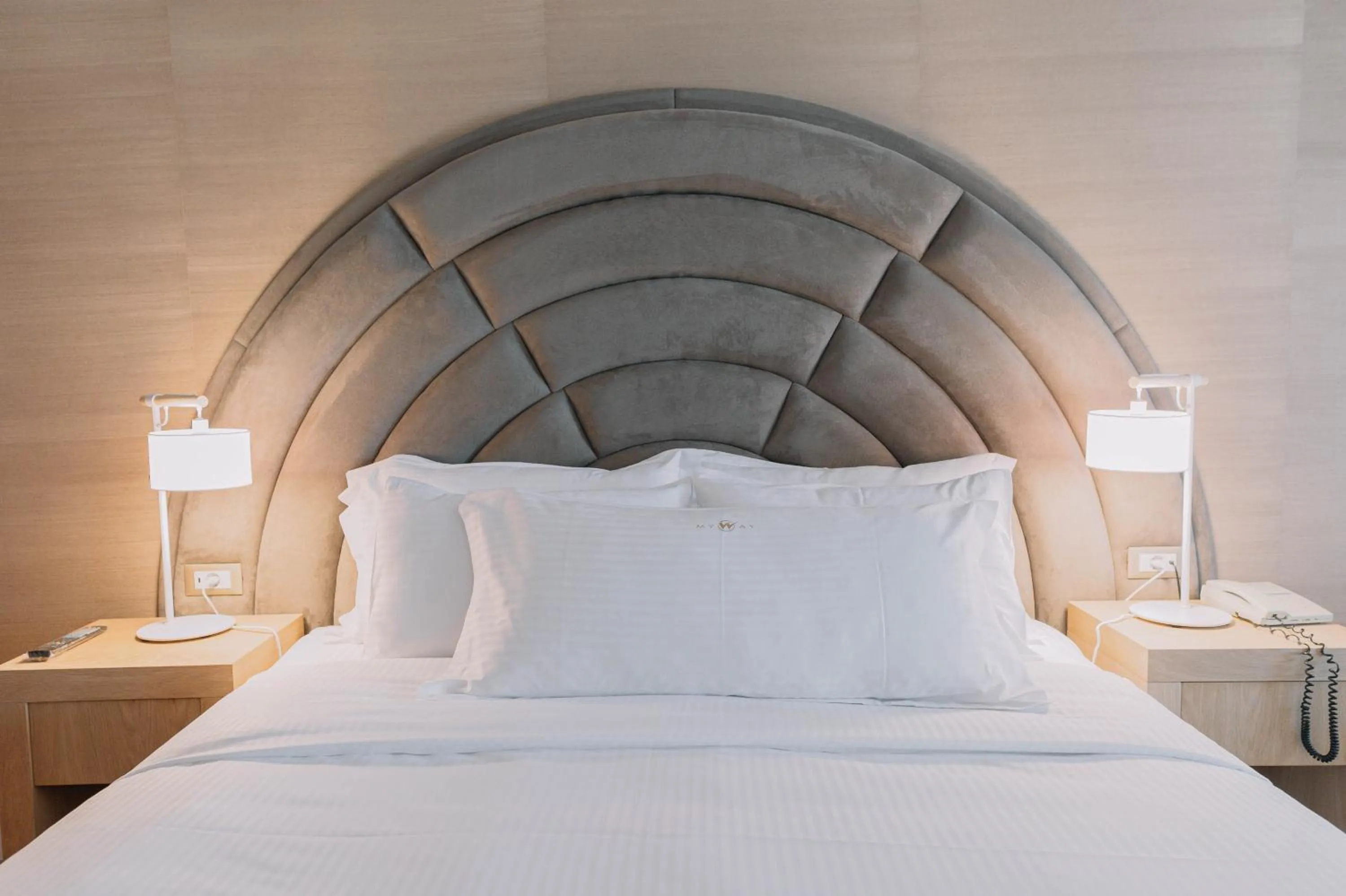 Bedroom, Bed in My Way Hotel & Events