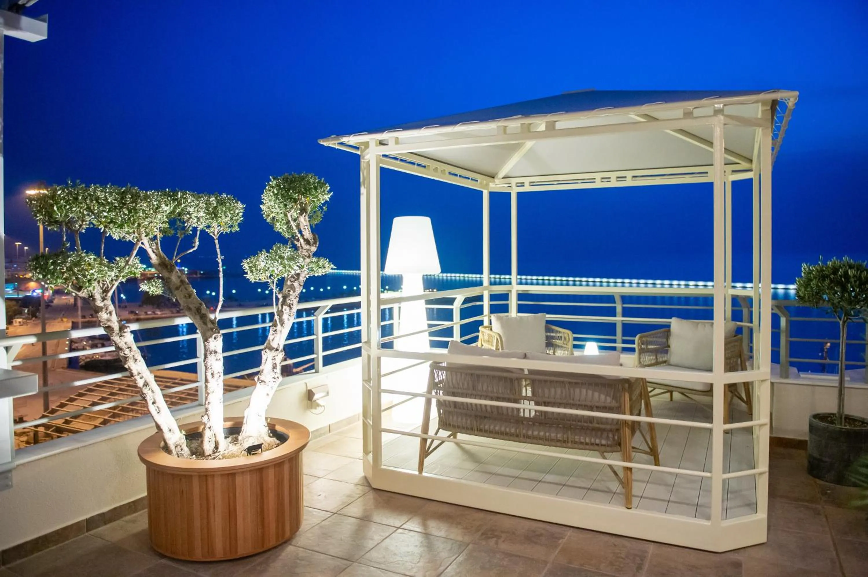 Lounge or bar in My Way Hotel & Events