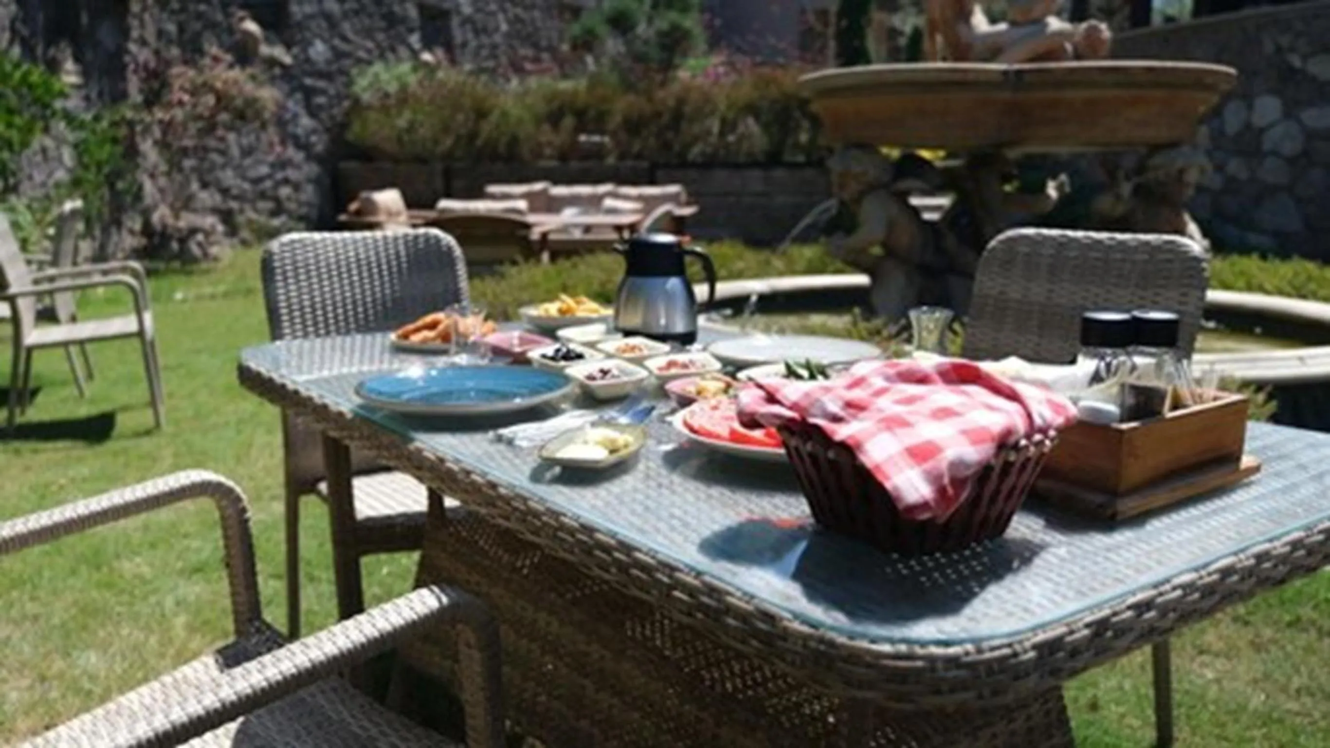 Food in Assos Longevity Hotel