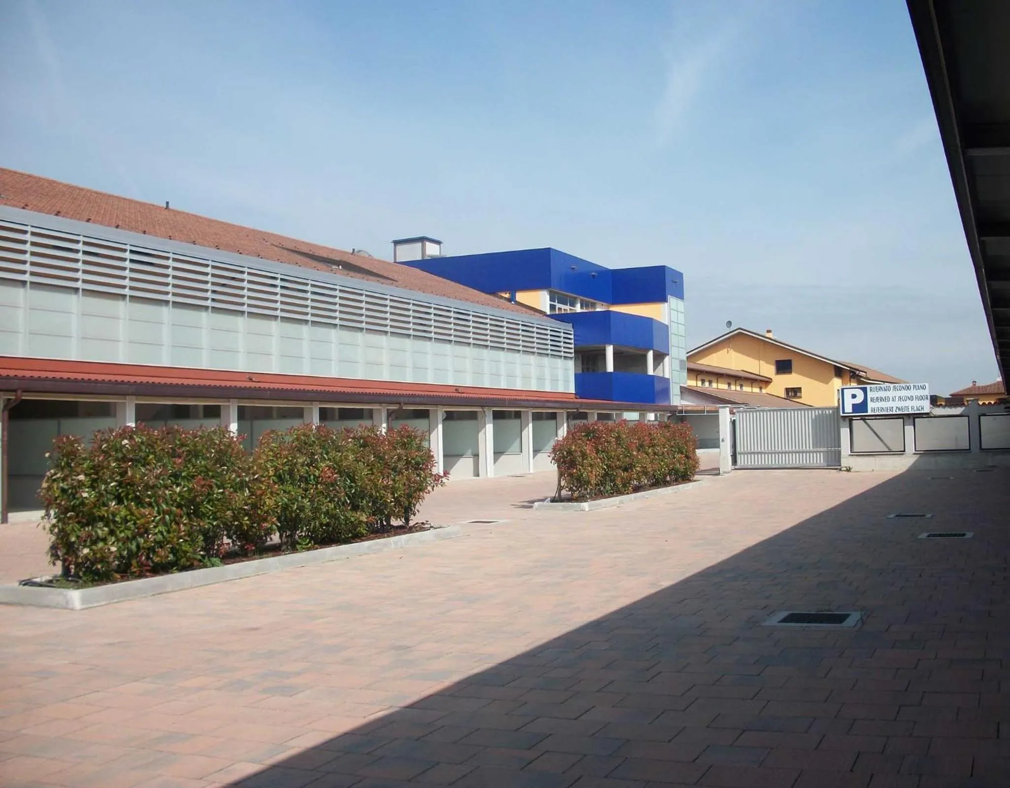 Facade/entrance in Hotel Motel 2