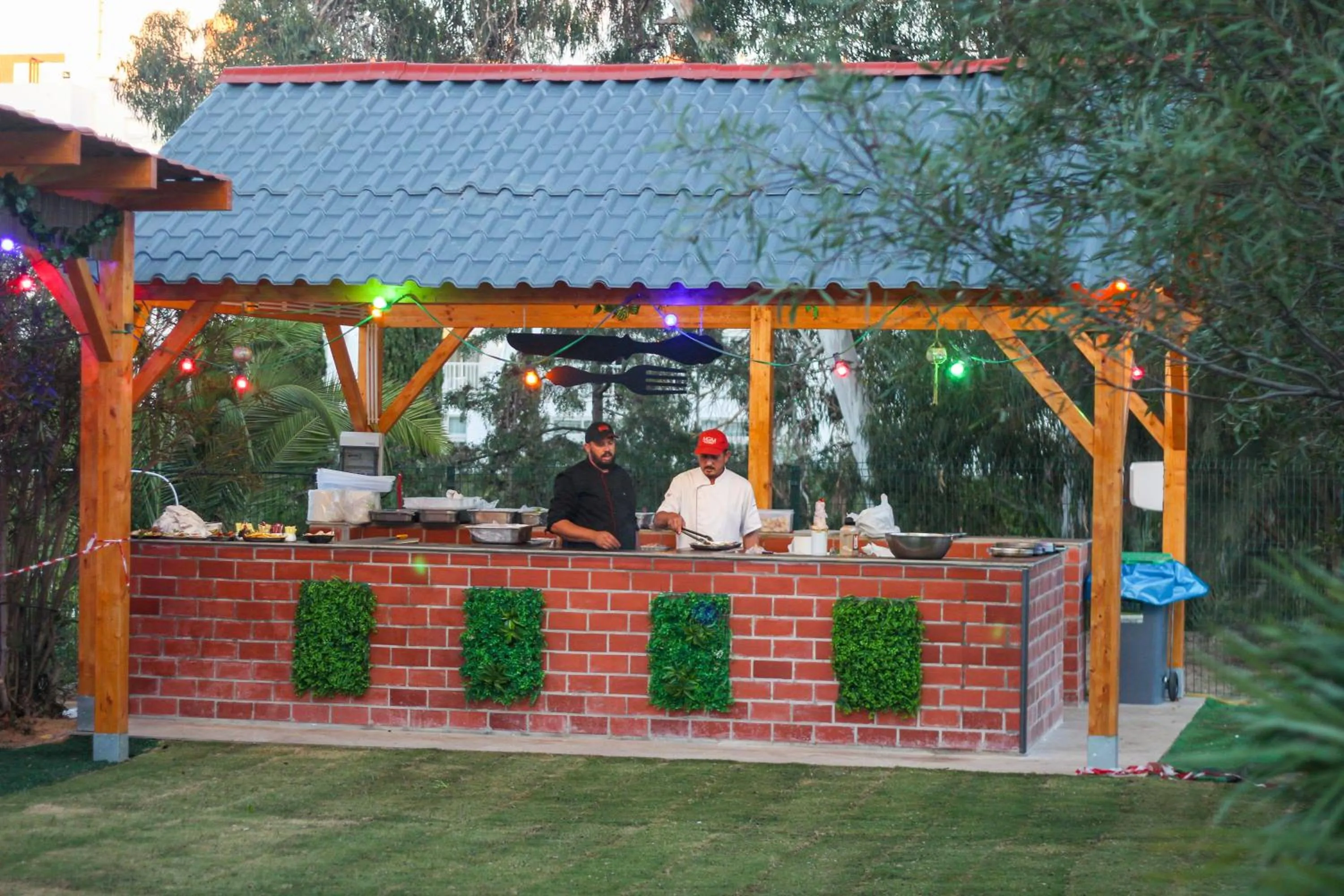 Restaurant/places to eat in Muthu Clube Praia da Oura