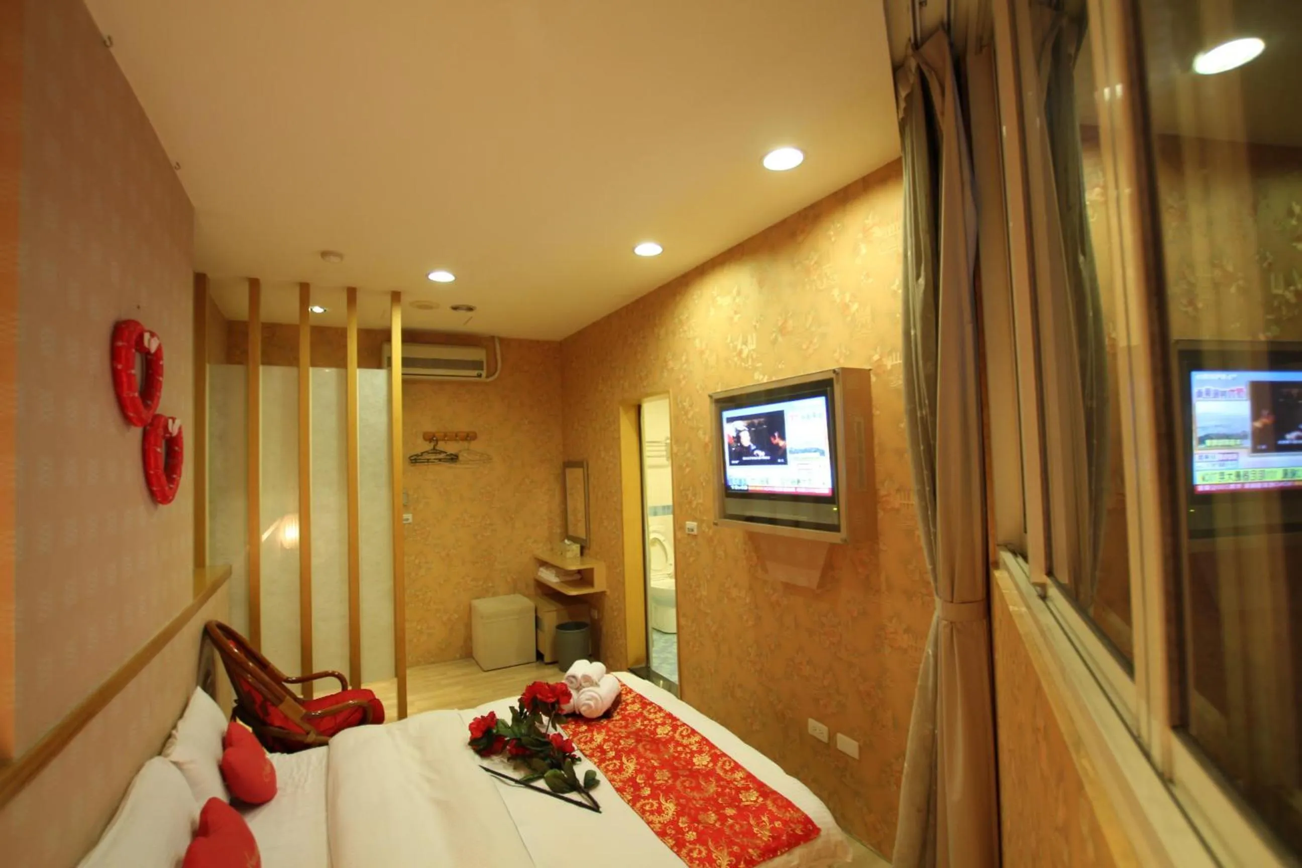 Photo of the whole room, Bed in Tanxiang Resort Hotel Sun Moon Lake Harbour - Sun Moon Lake Pier