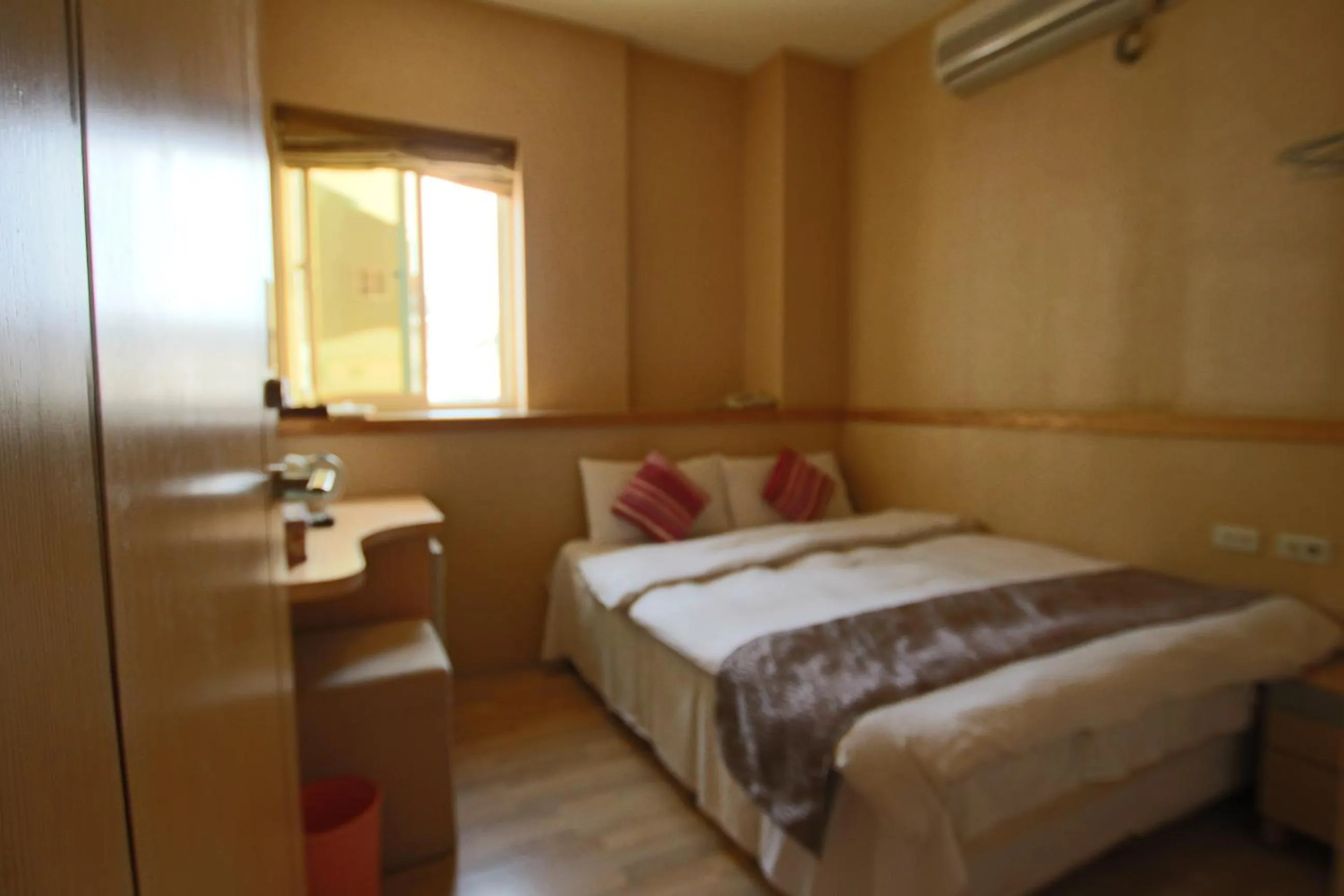 Day, Bed in Tanxiang Resort Hotel Sun Moon Lake Harbour - Sun Moon Lake Pier