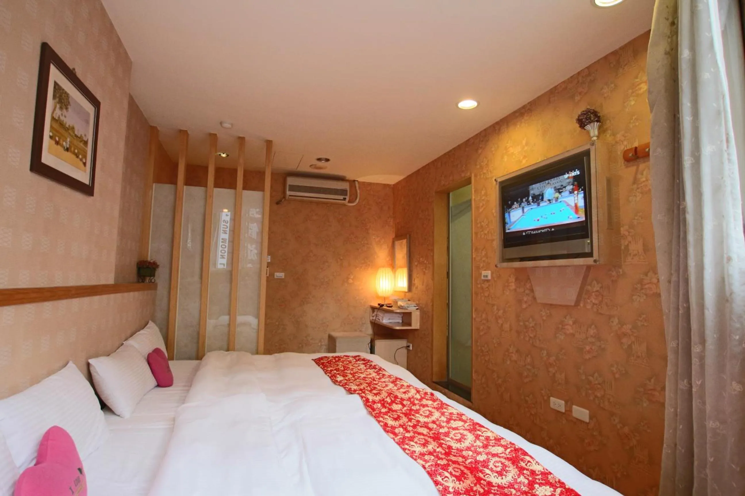 Photo of the whole room, Bed in Tanxiang Resort Hotel Sun Moon Lake Harbour - Sun Moon Lake Pier