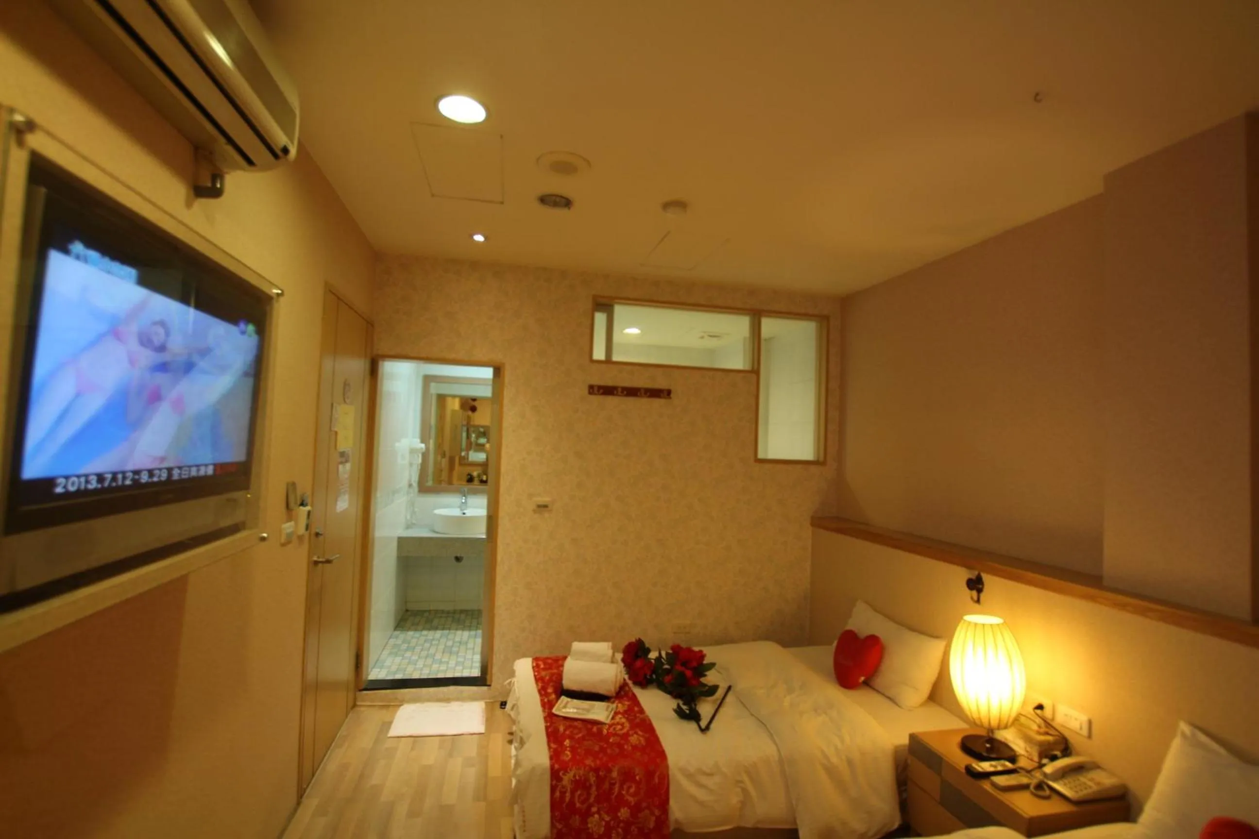 Photo of the whole room, Bed in Tanxiang Resort Hotel Sun Moon Lake Harbour - Sun Moon Lake Pier