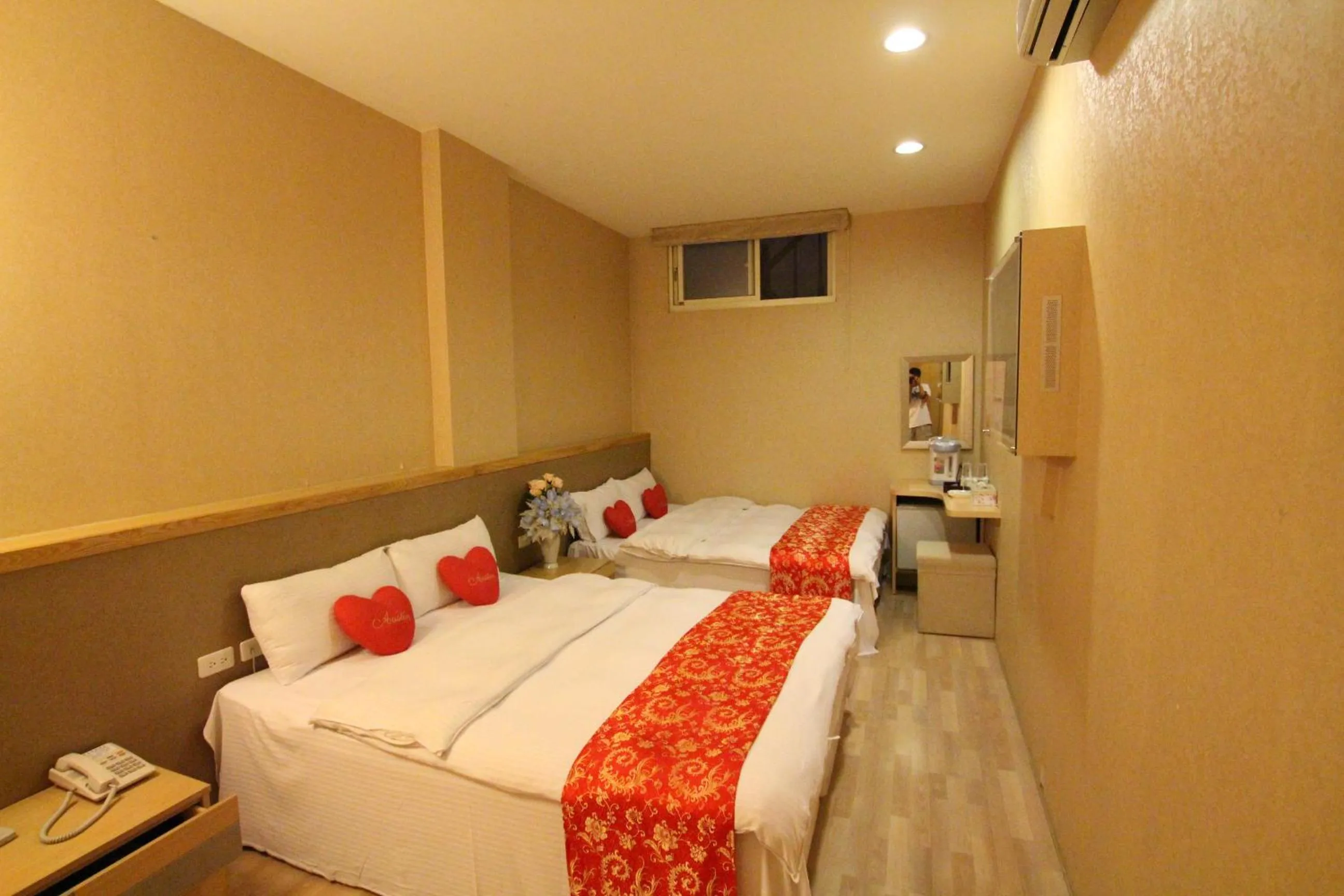 Photo of the whole room, Bed in Tanxiang Resort Hotel Sun Moon Lake Harbour - Sun Moon Lake Pier