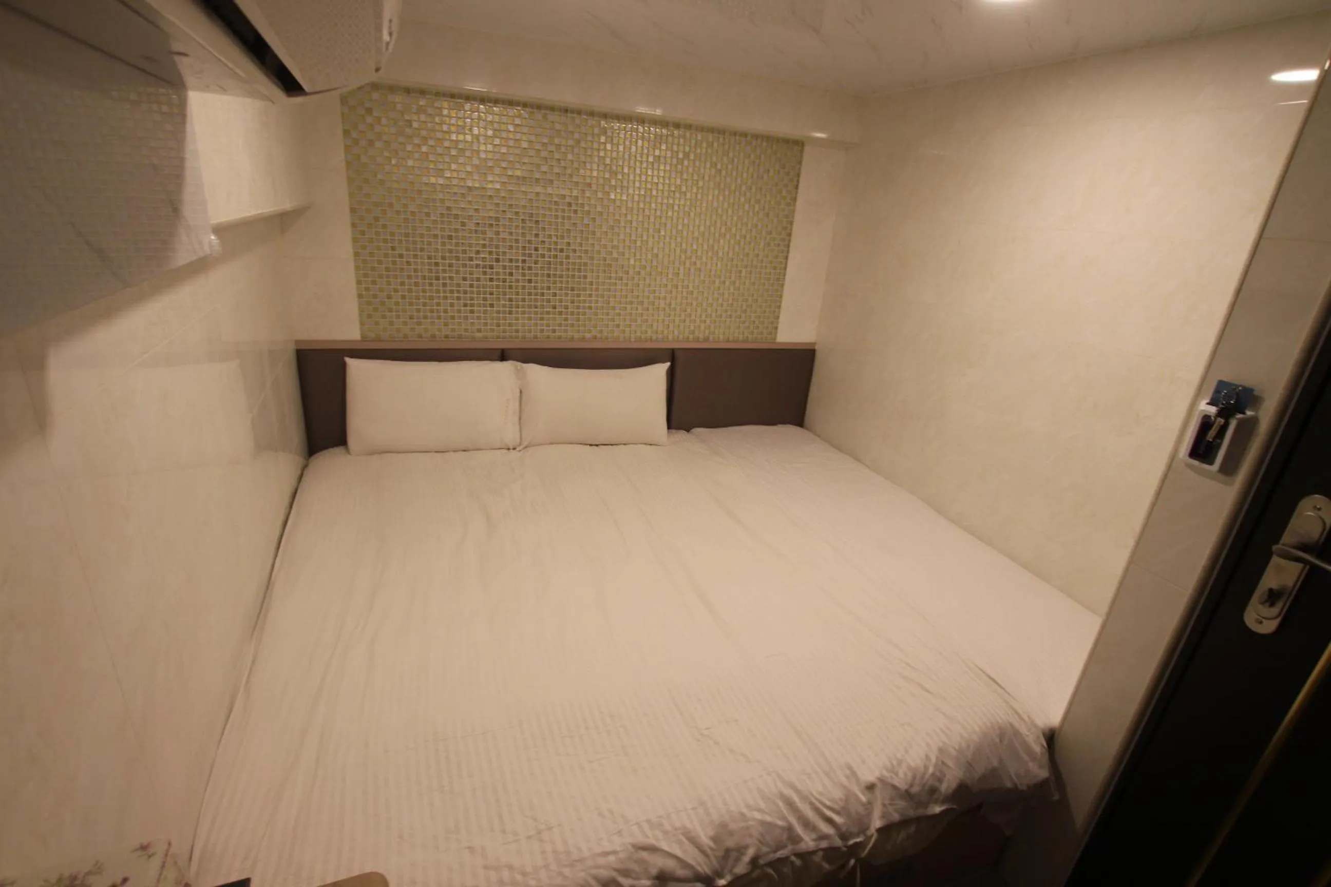 Bed in Tanxiang Resort Hotel Sun Moon Lake Harbour - Sun Moon Lake Pier