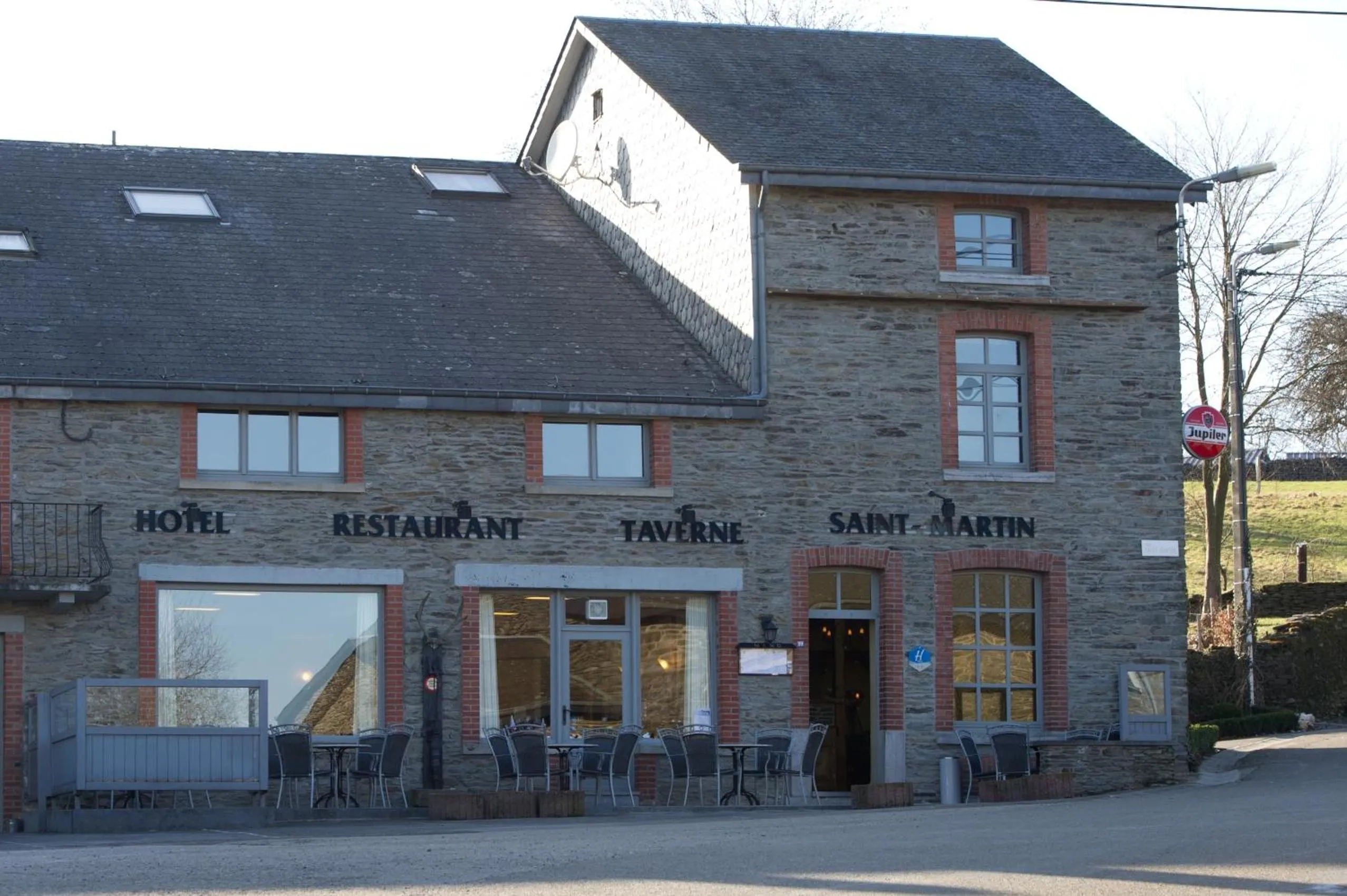 Facade/entrance in Auberge Saint-Martin