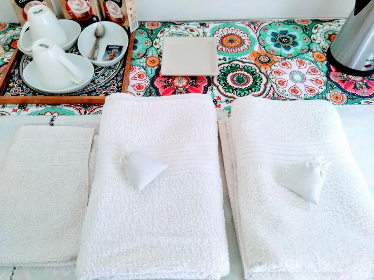 Coffee/tea facilities, Bed in L'Atelier Vedi Napoli ai tuoi piedi