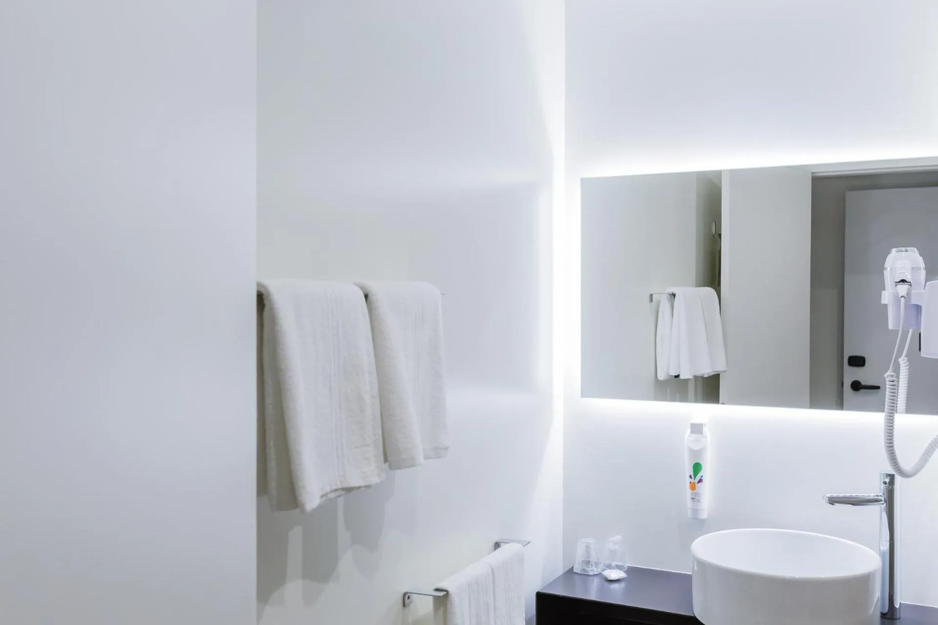 Bathroom in Ibis Styles Lisboa Centro Marquês de Pombal