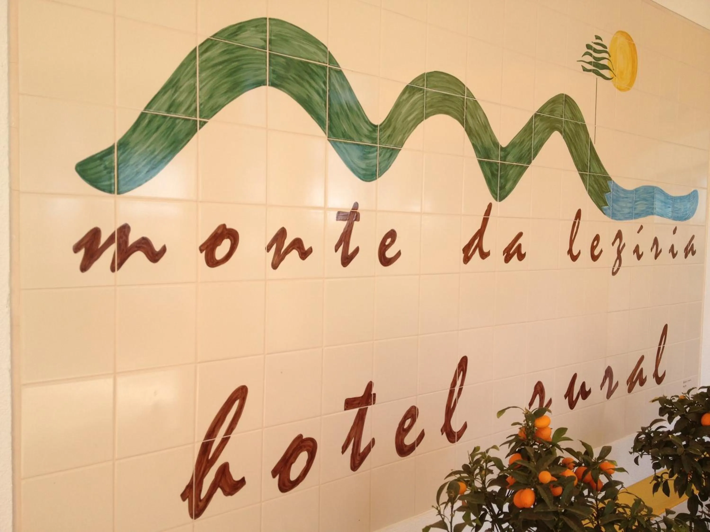 Facade/entrance in Hotel Rural Monte da Leziria