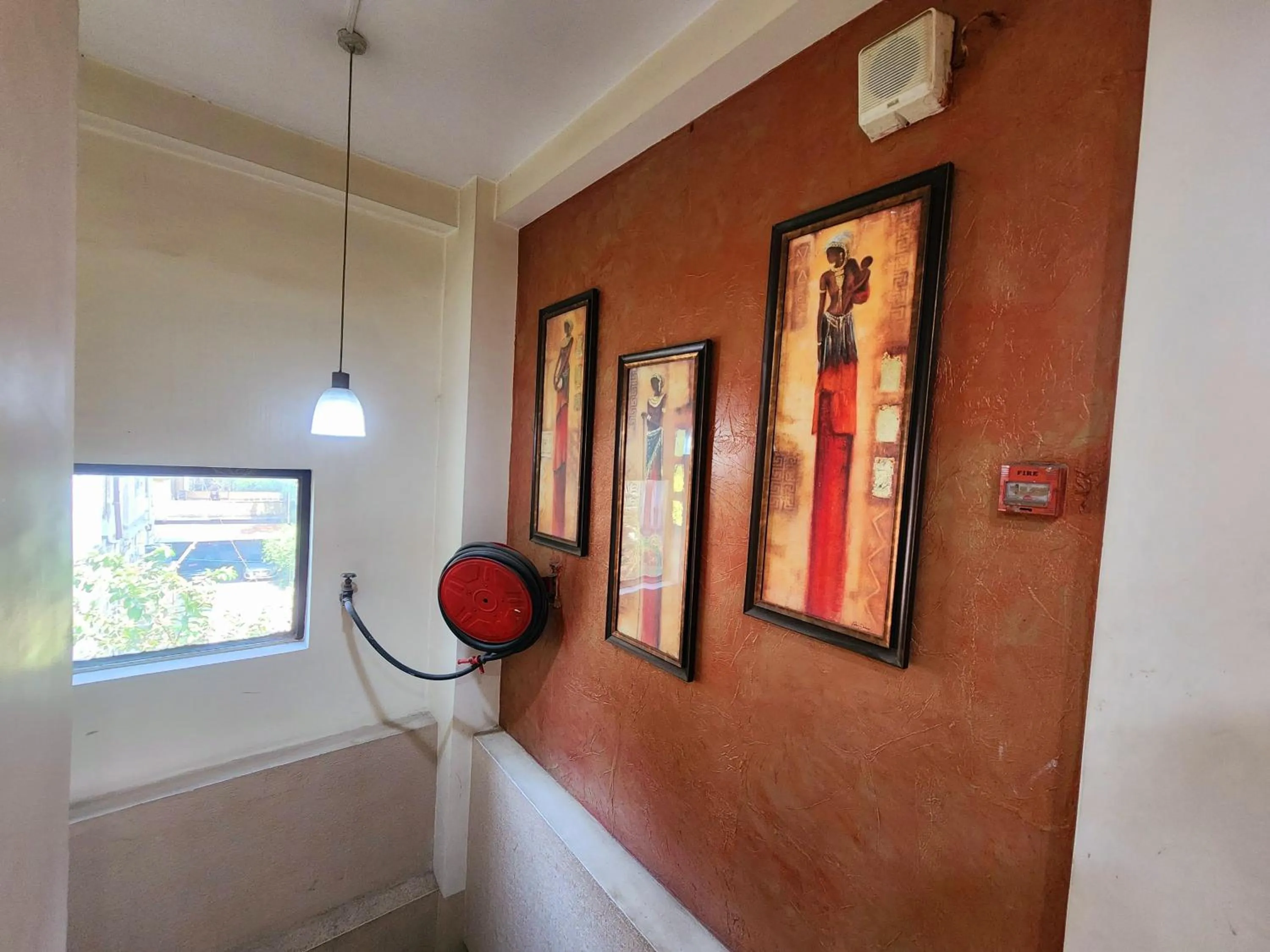 Lobby or reception in Bhammar's Inn - A Pure Veg