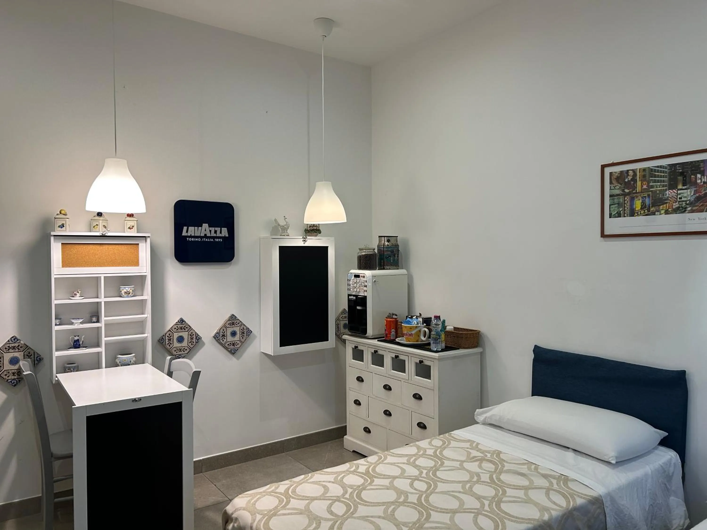 Economy Twin Room in Prestige