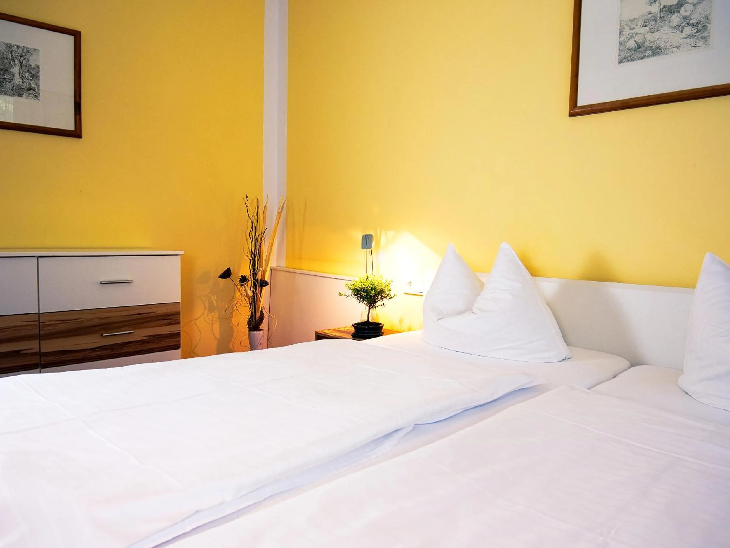 Photo of the whole room, Bed in Hotel Albrechtshof Gohrisch