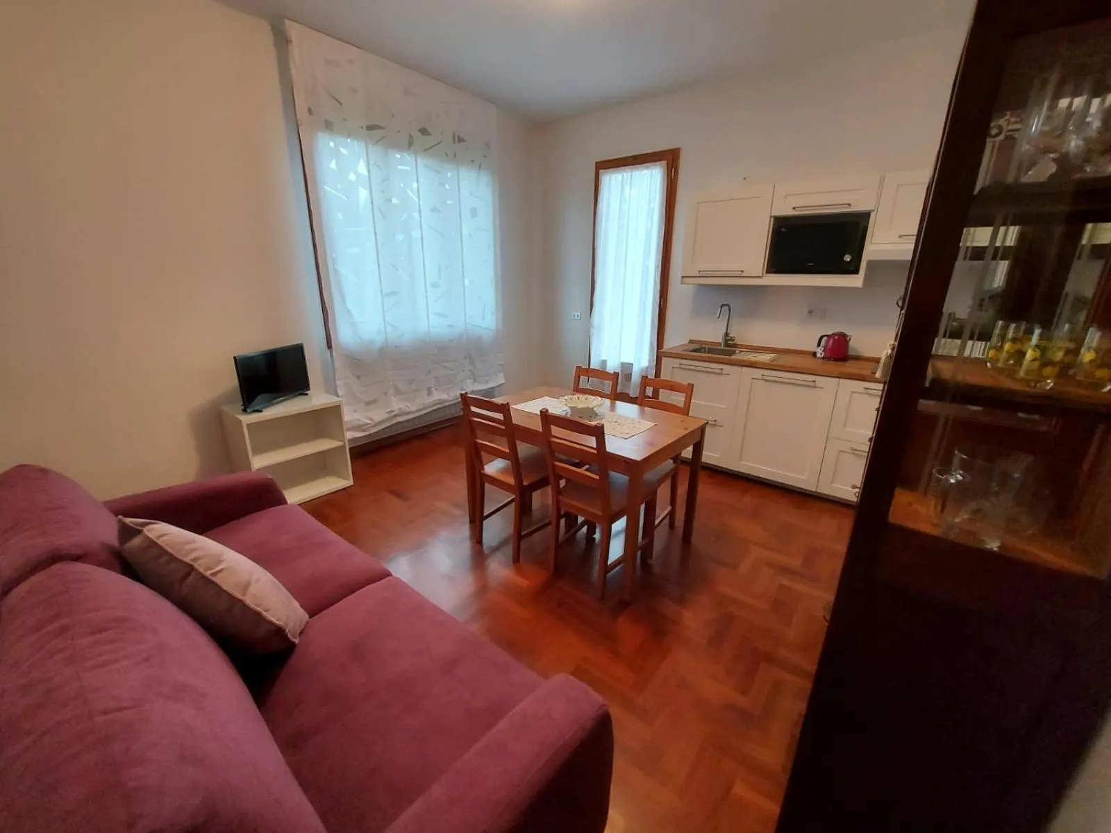 Kitchen or kitchenette in Gli Oleandri B&B