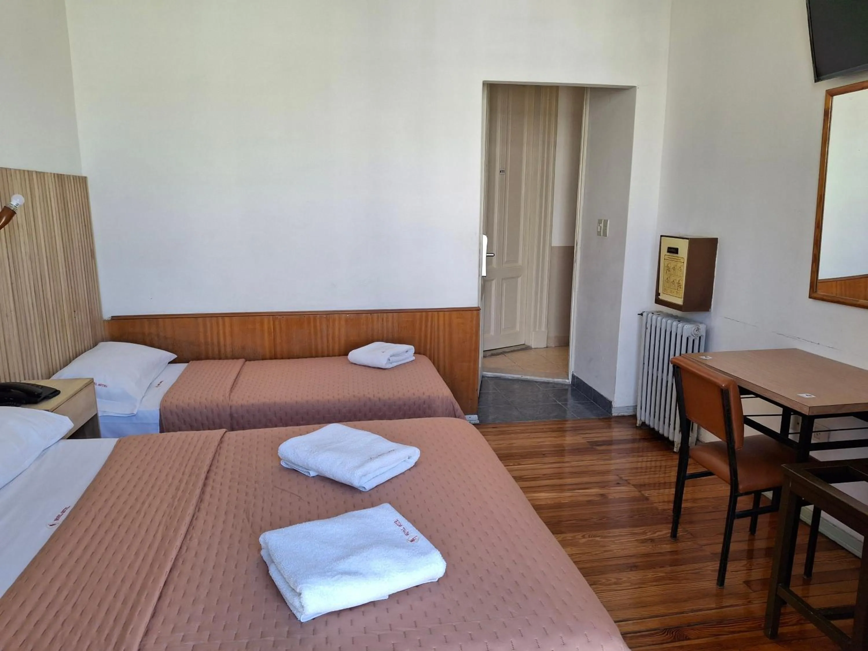 Bedroom, Bed in Novel Hotel