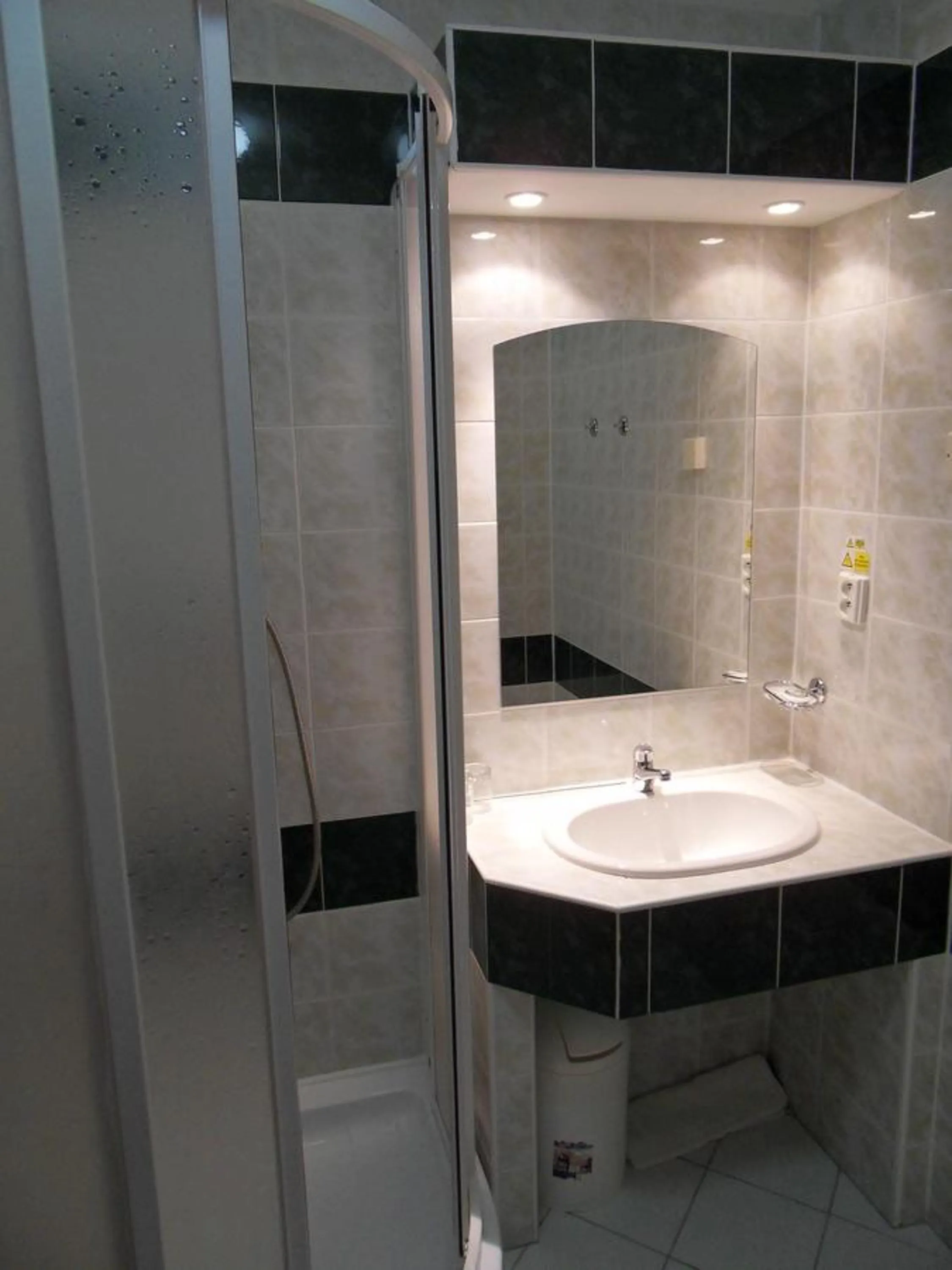 Bathroom in Hotel SOREA TRIGAN