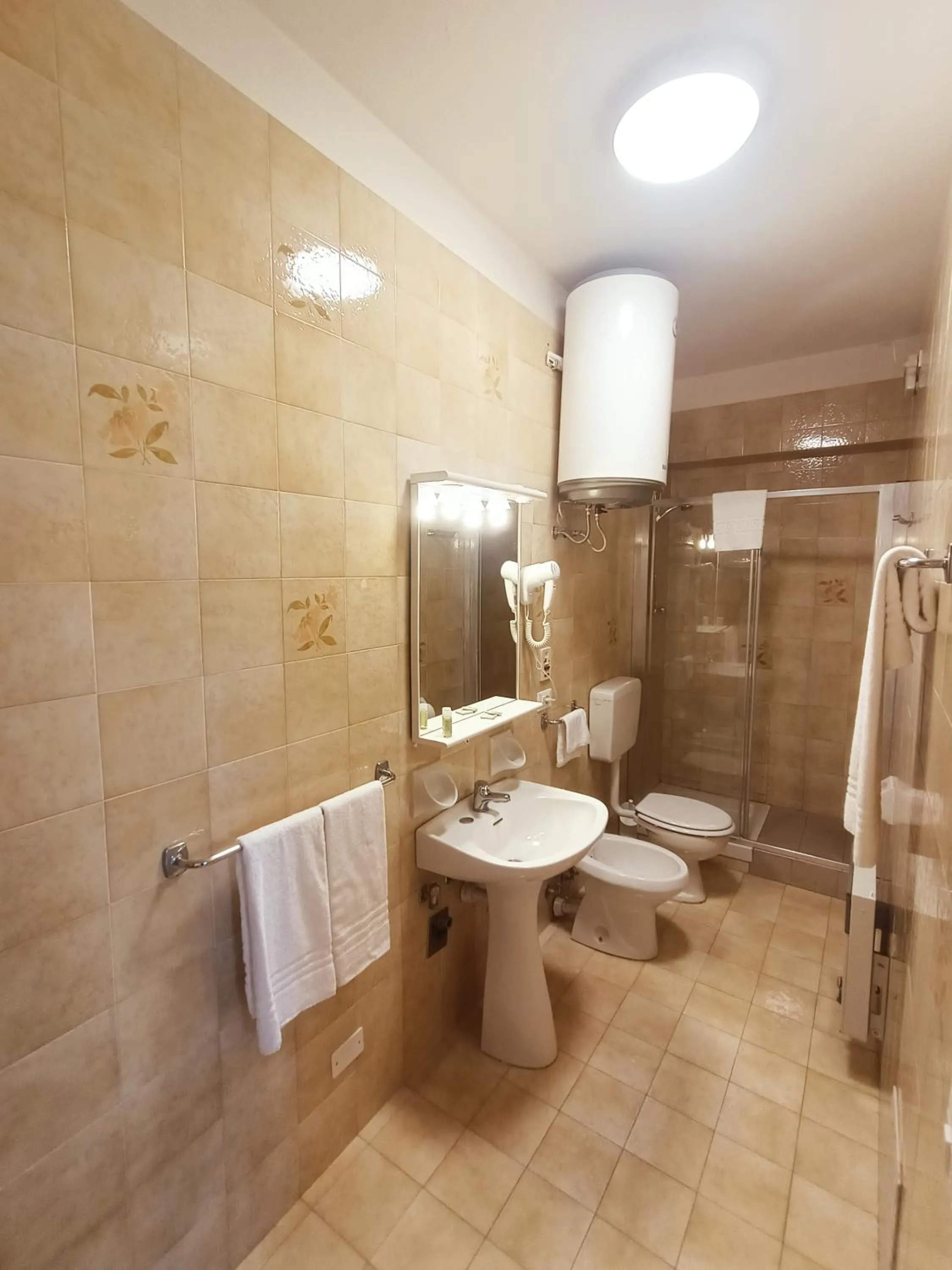 Shower in Residence La Meridiana