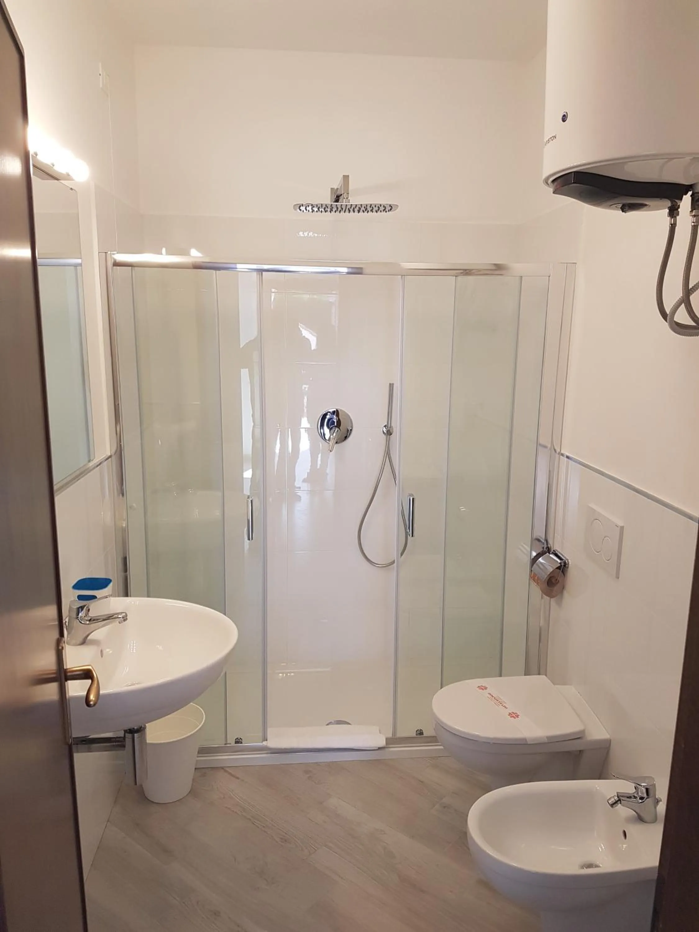 Shower in Residence La Meridiana
