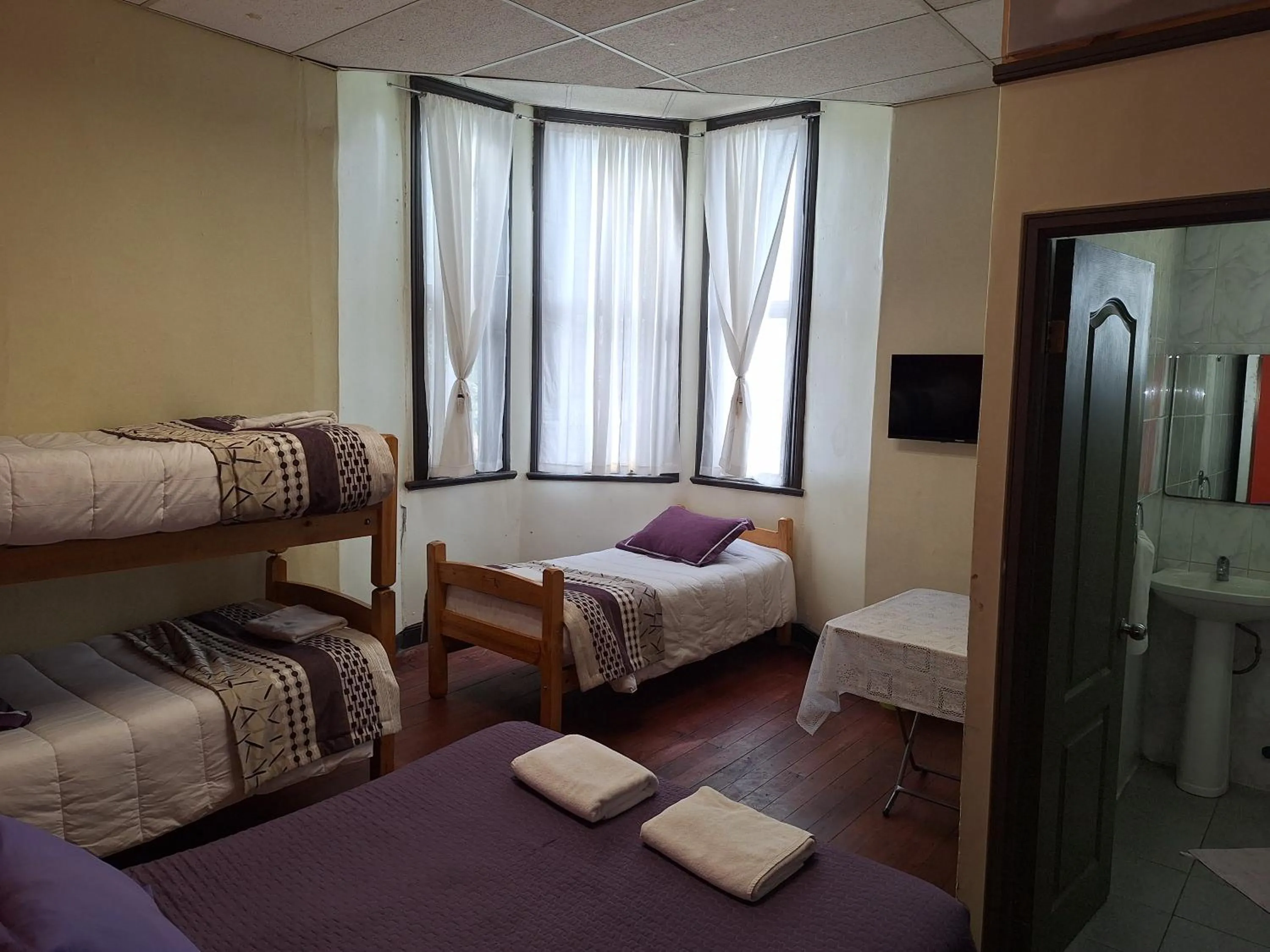 Bed in Hostal Residencia Blest Gana