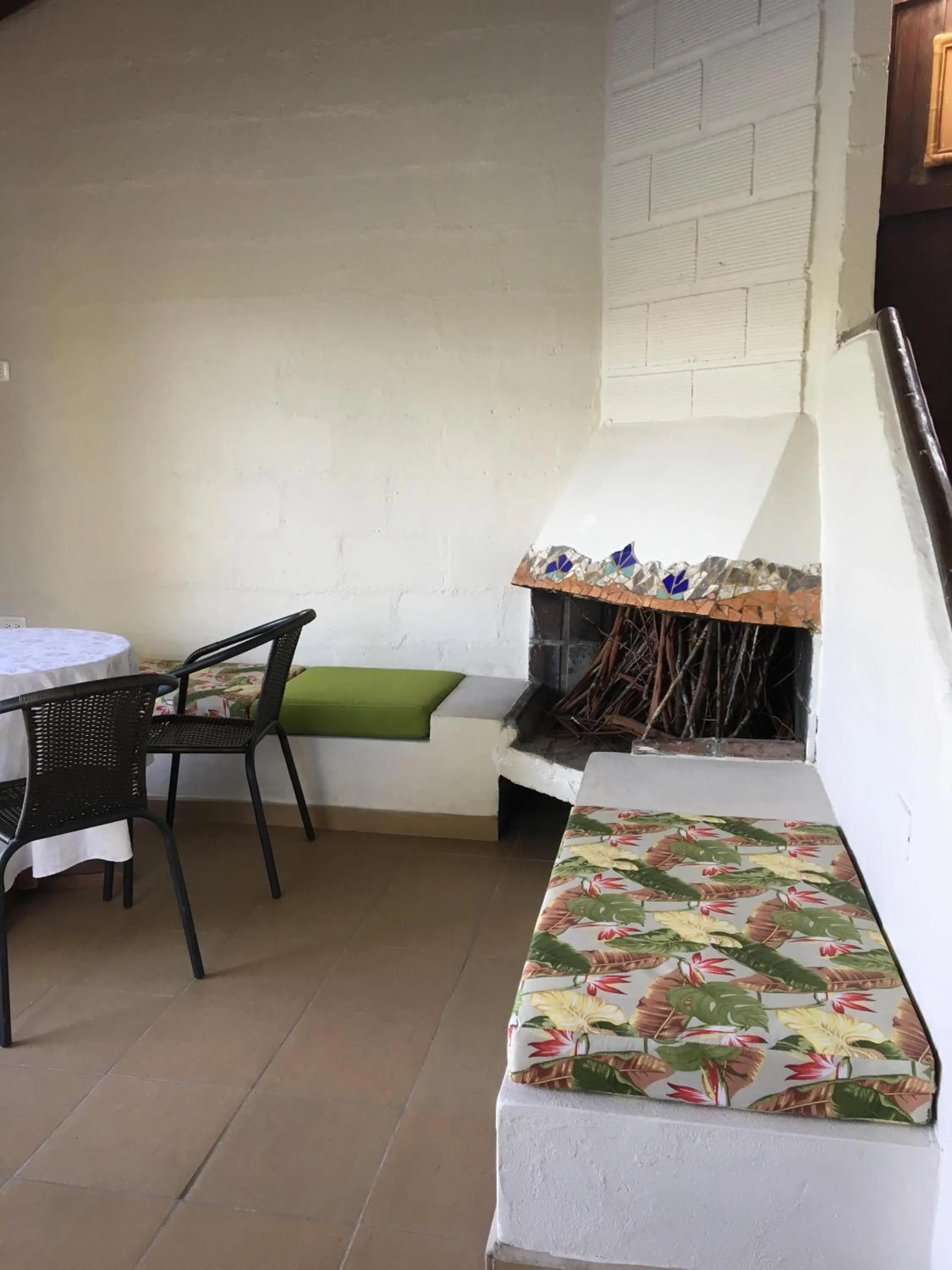 Living room in Ecolodge Bahia del Peñón