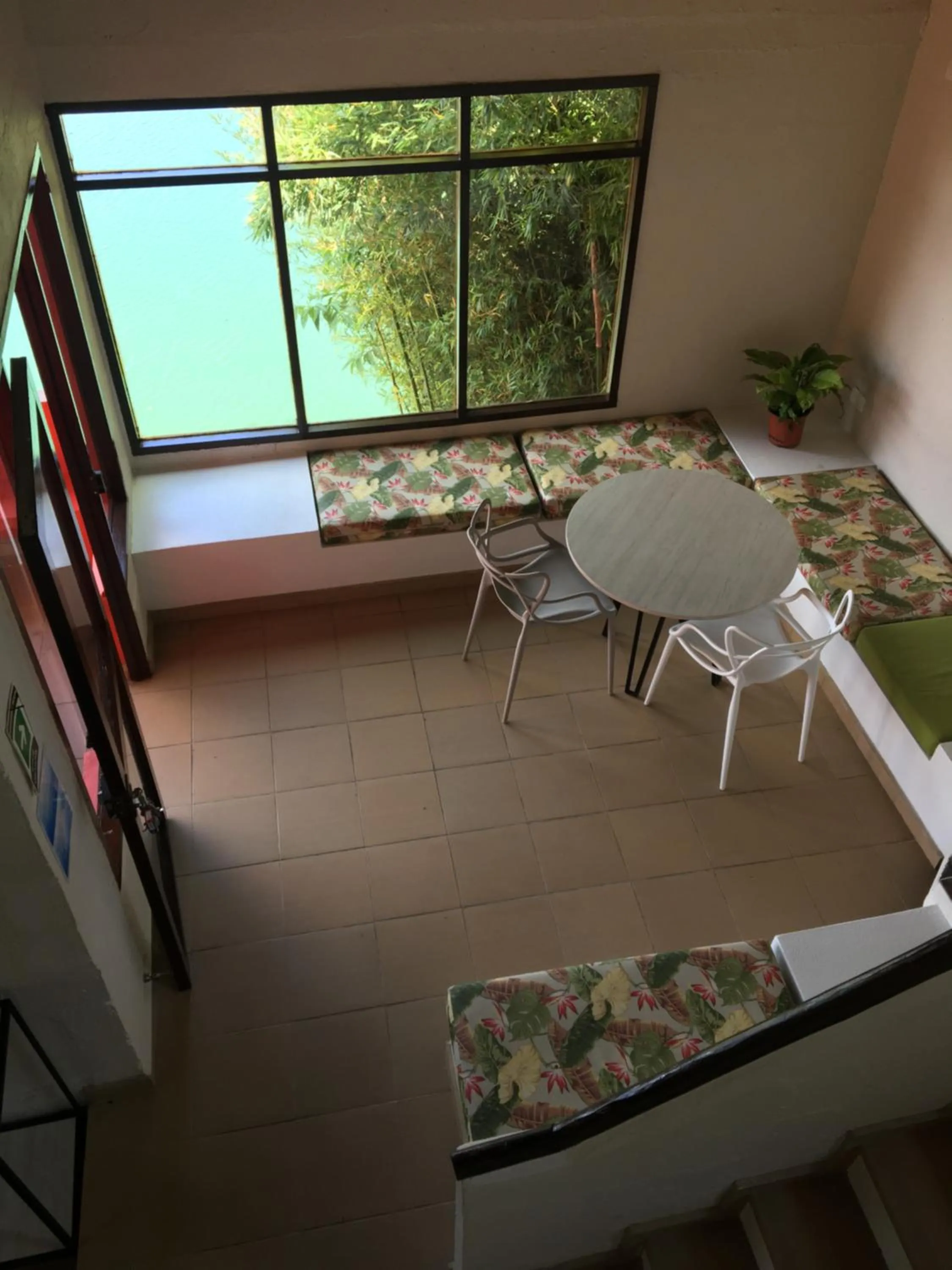 Living room in Ecolodge Bahia del Peñón