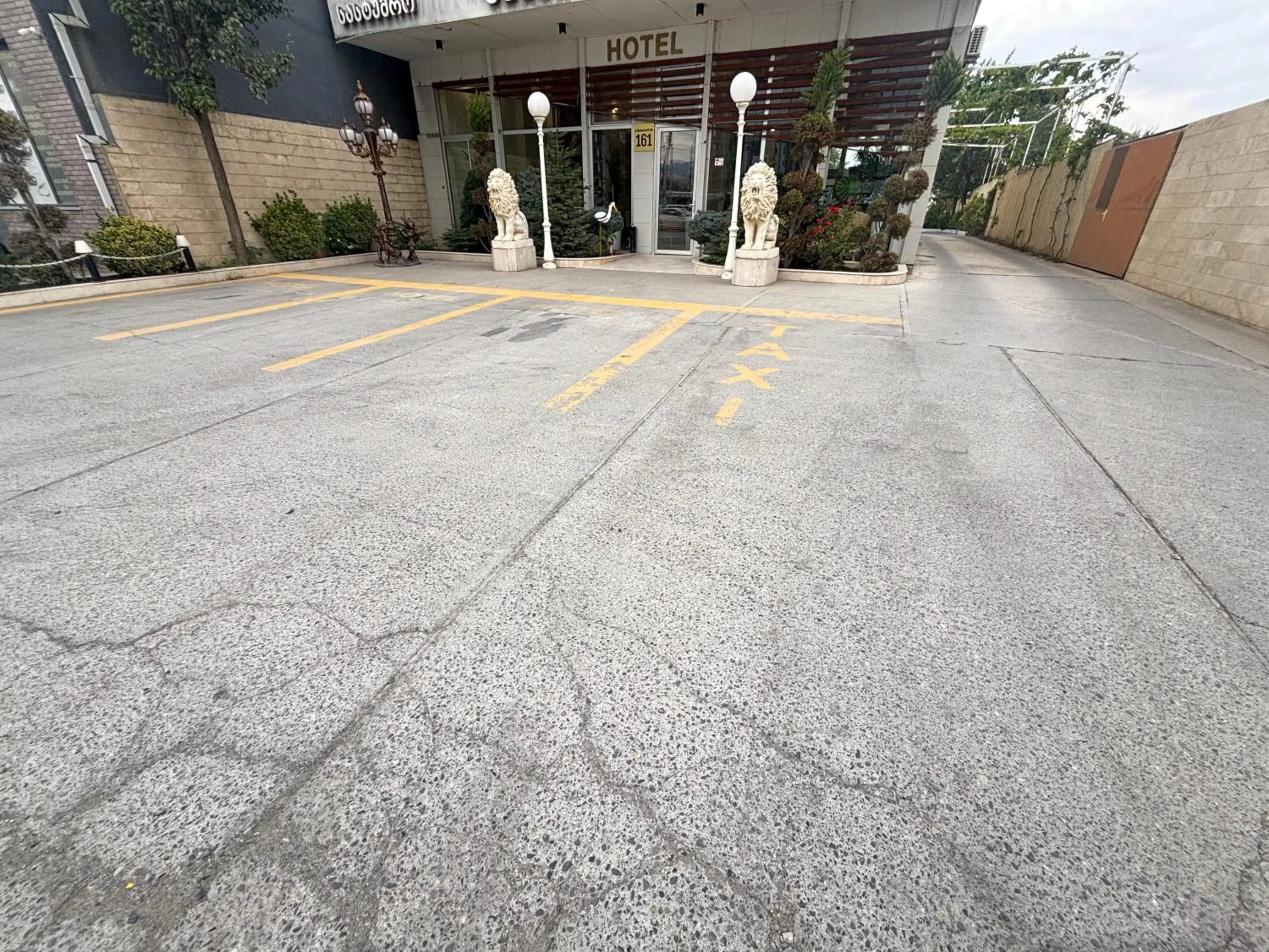 Parking in Hotel Agava